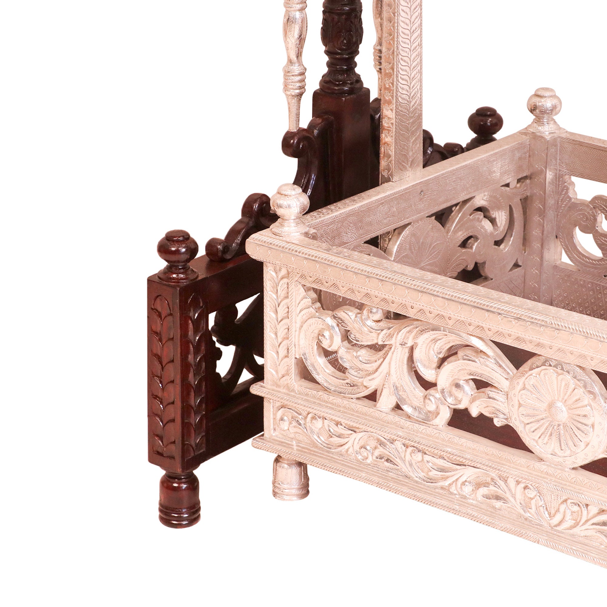 Antique White Metal Coated Teak Wooden Cradle Cradle