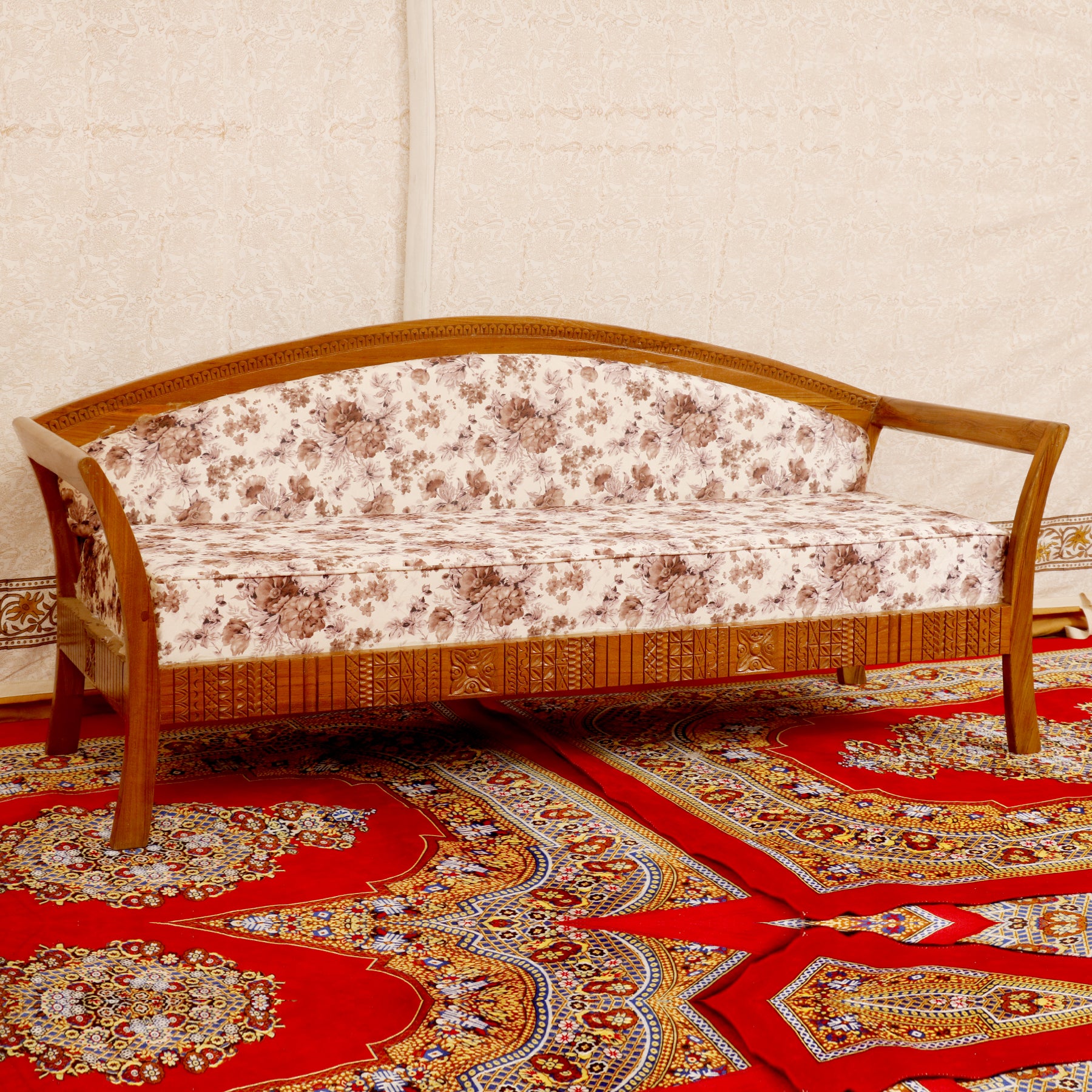 Wooden Traditional simple teak 3 Seater Sofa Sofa