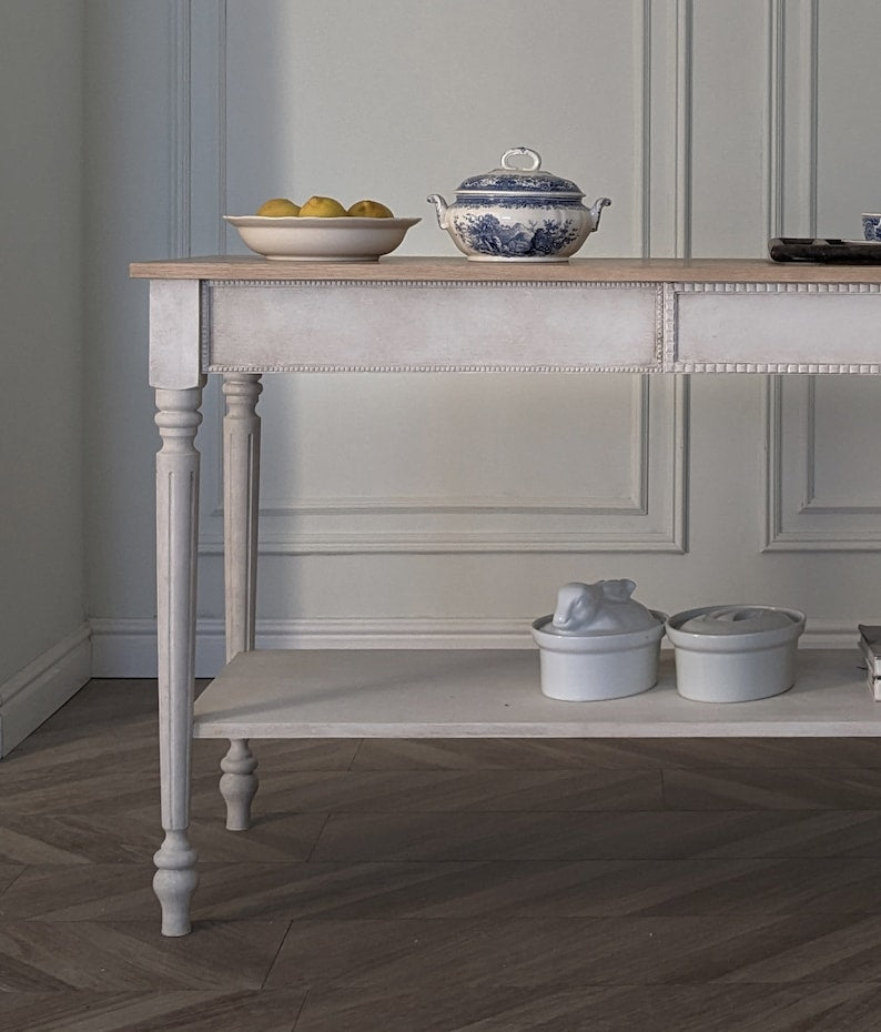 Ornate Baroque Console Table with Carved Details - Luxury White Finish Console Table