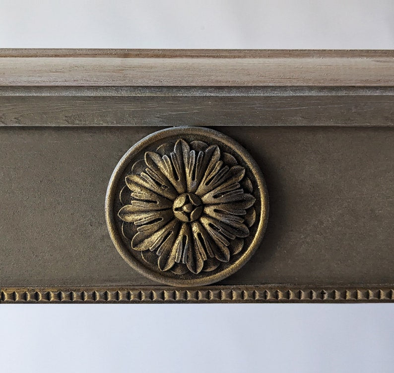 Neoclassical Console Table with Central Medallion and Fluted Columns Console Table