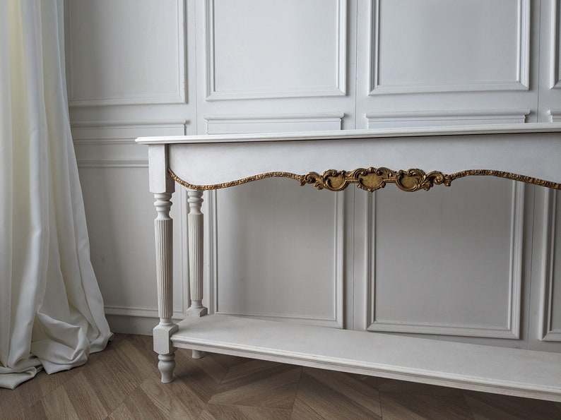 Elegant French Provincial Console Table - Antique White with Gold Accents Console Table