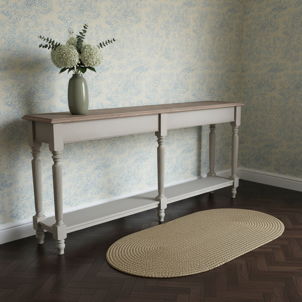 Classic Wooden Console Table with Fluted Columns and Lower Shelf Console Table