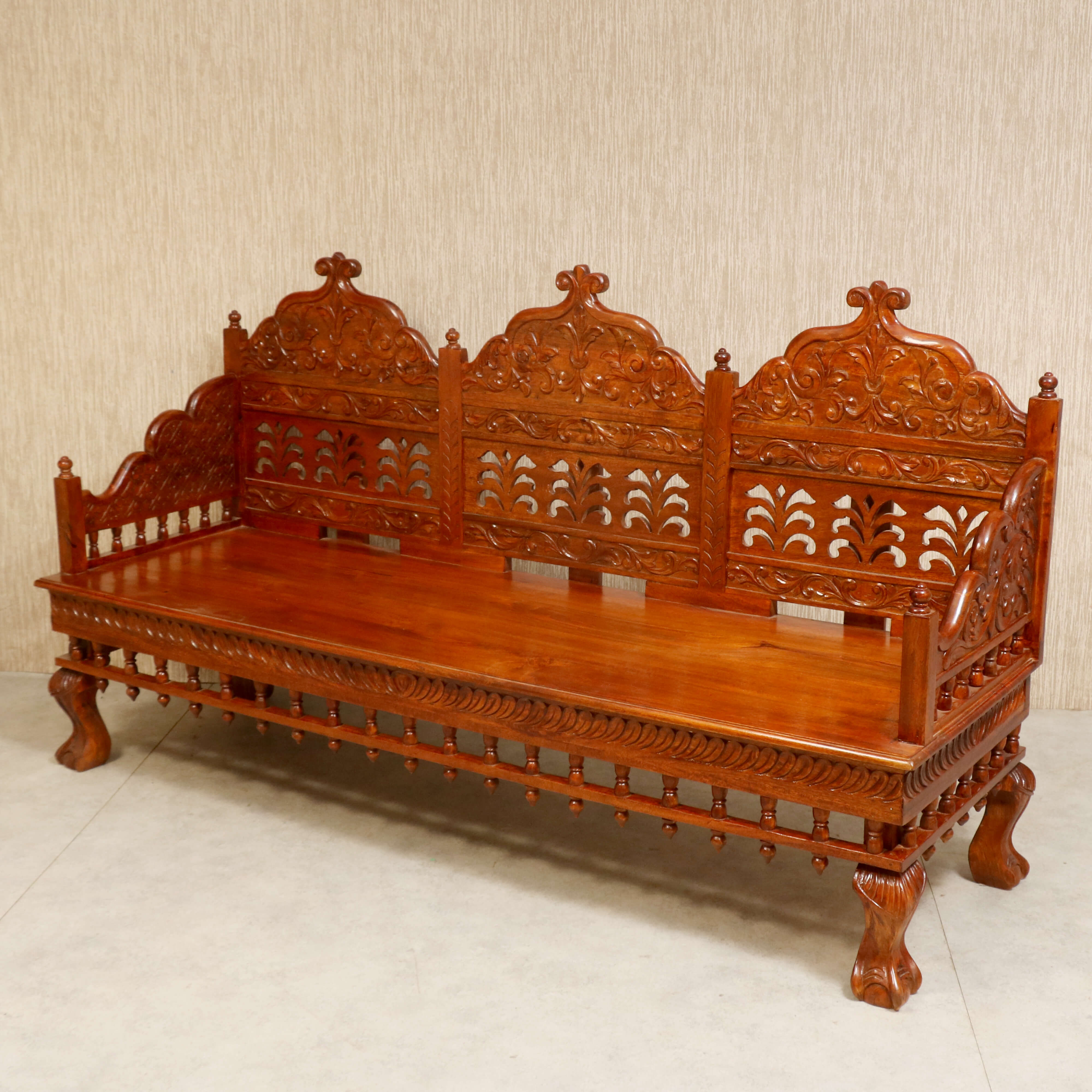 Vintage folk carved traditional Sofa Set with center table Sofa