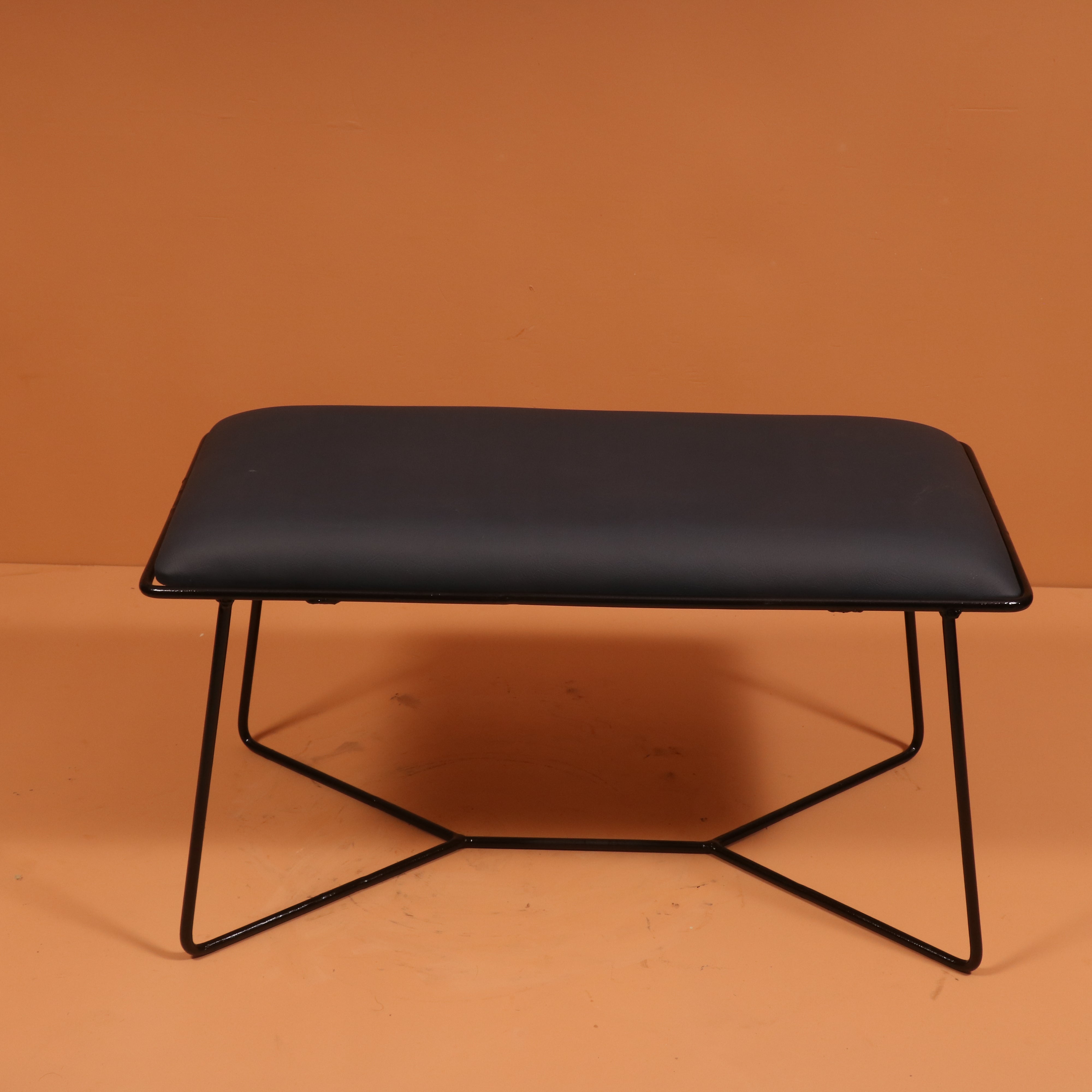 Outward Facing Rectangular Seat (Large (33 x 16 x 18 Inch)) Bench