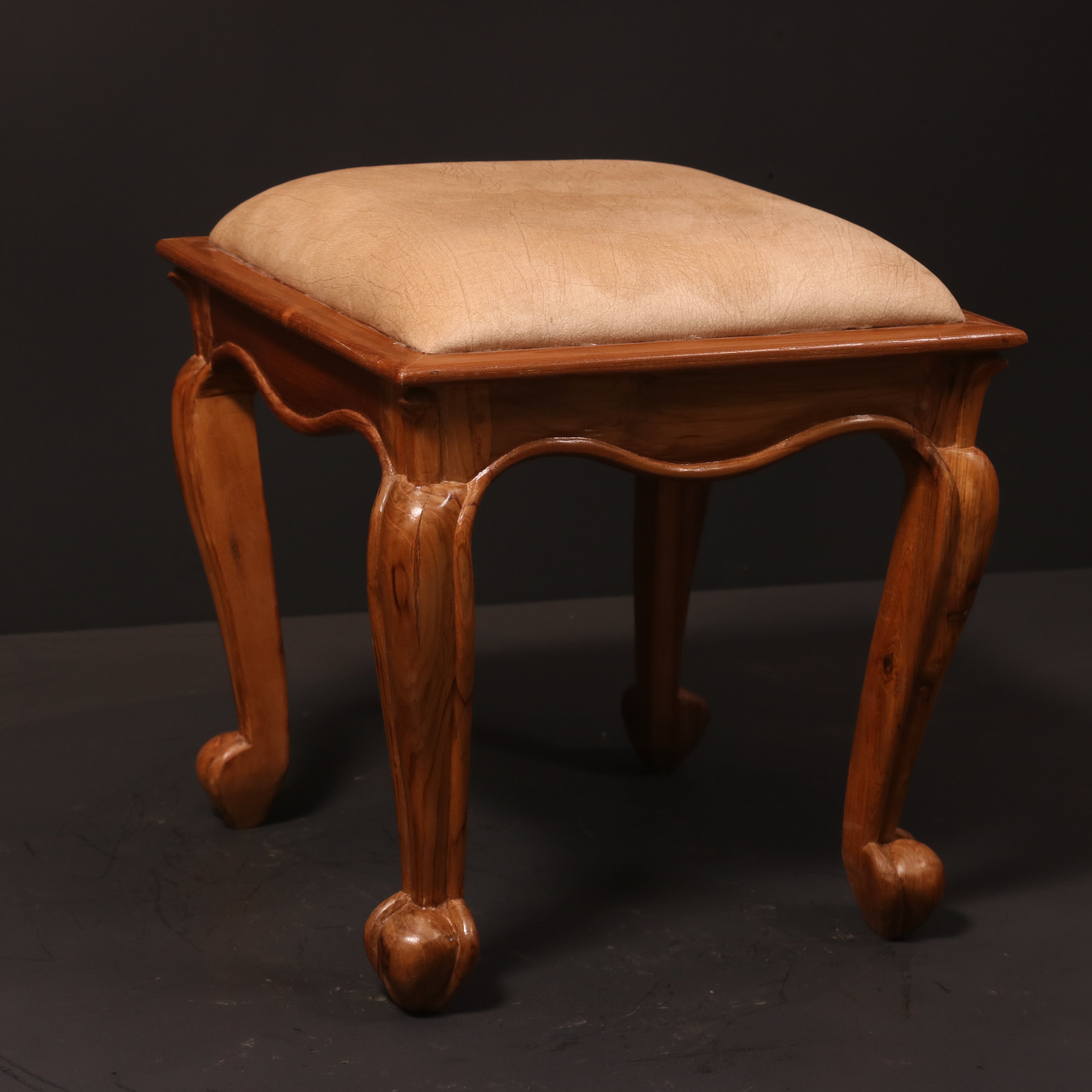 Classic Wooden Carved Stool Stool