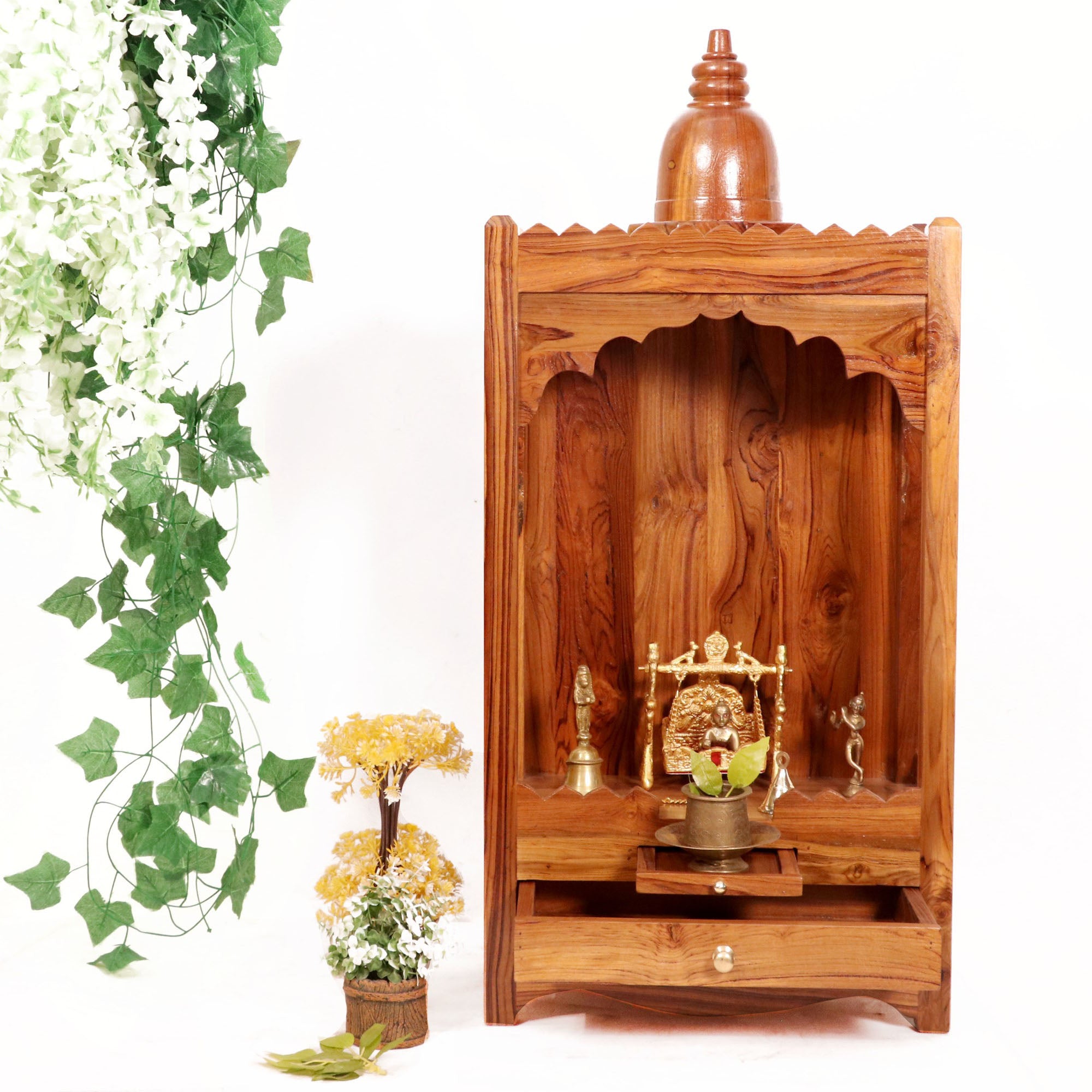 Wooden Mandap Style Temple Temple