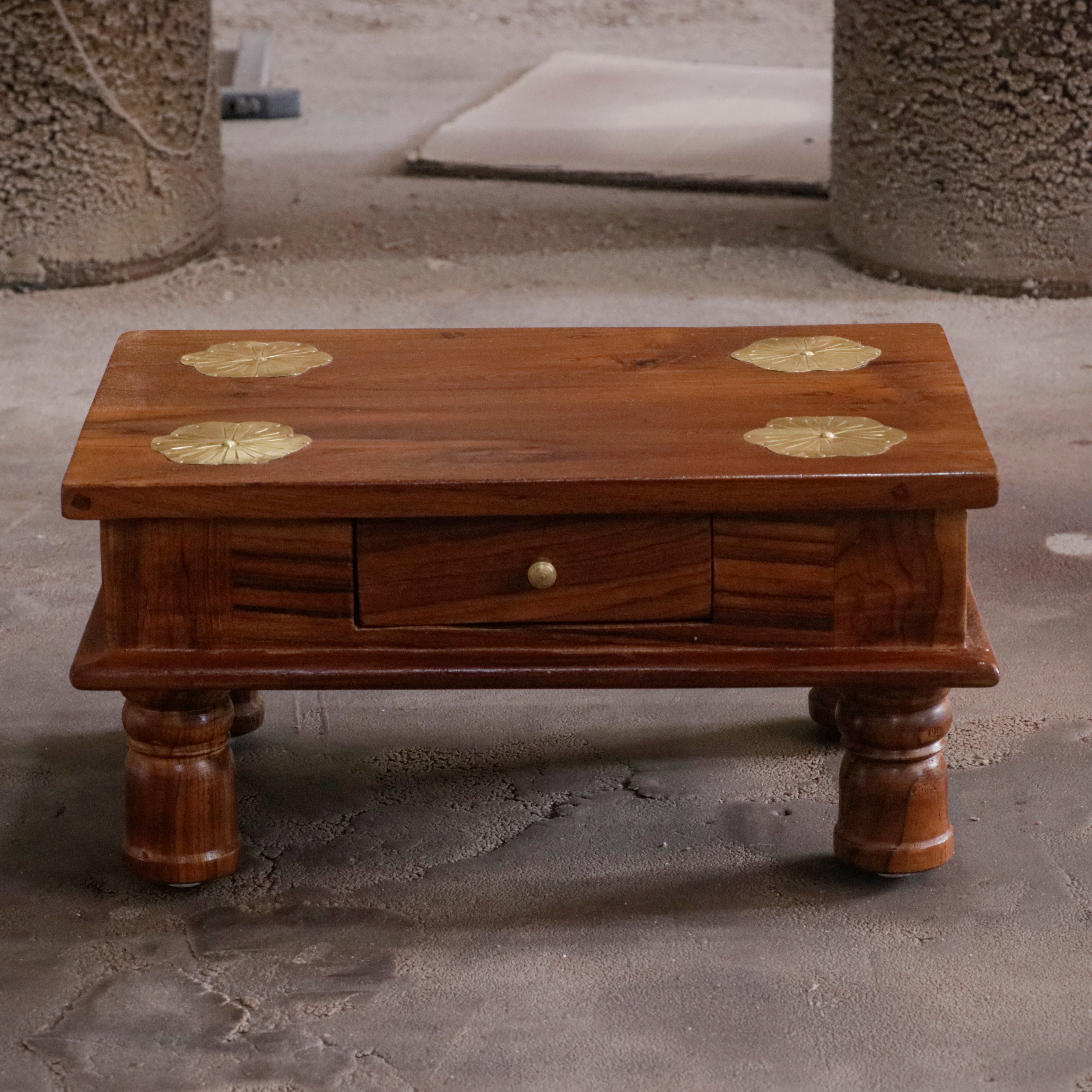 Traditional Natural Brown Finished Handmade Wooden Bajot Bajot