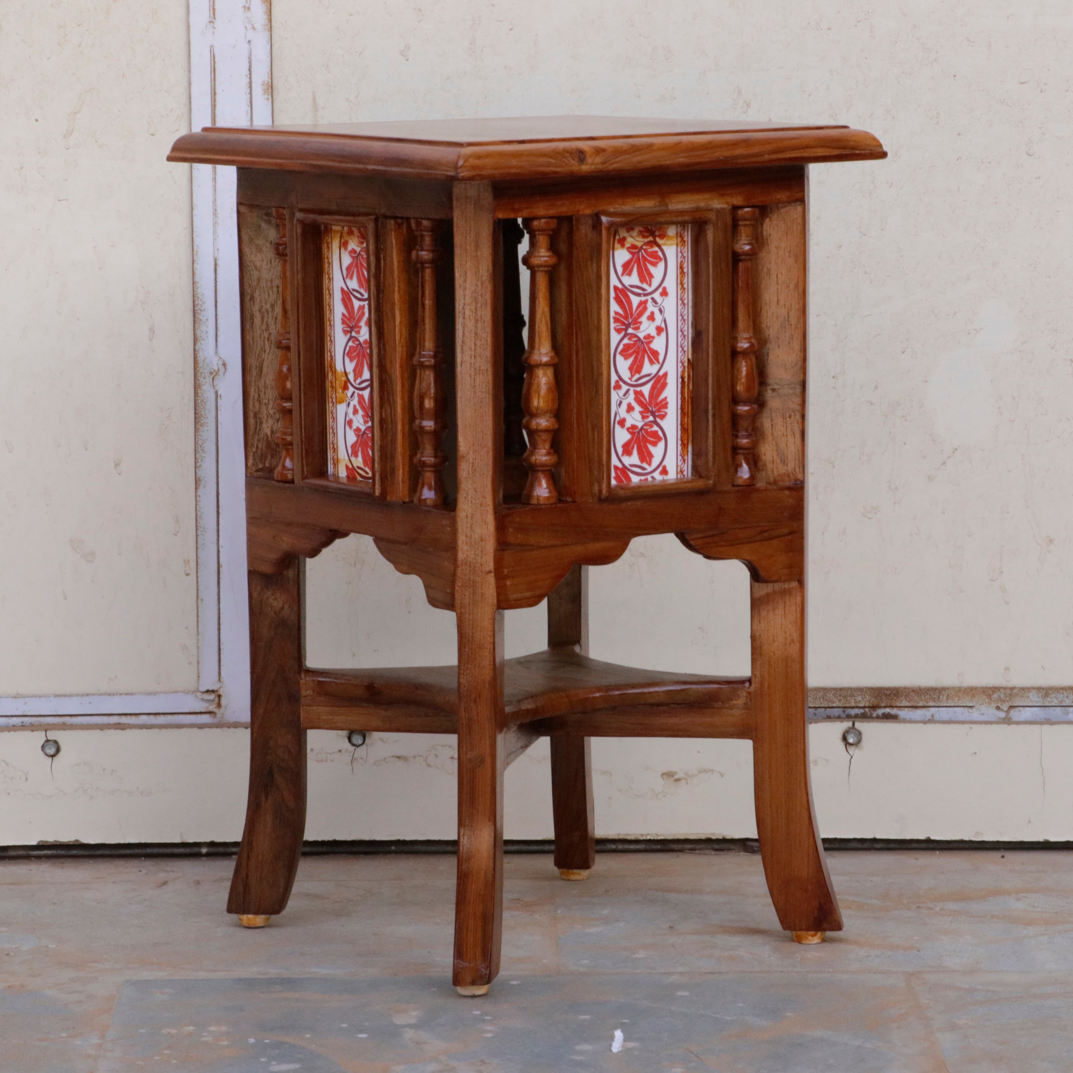 Classic Tiled End Table (11 x 11 x 18 Inch) End Table