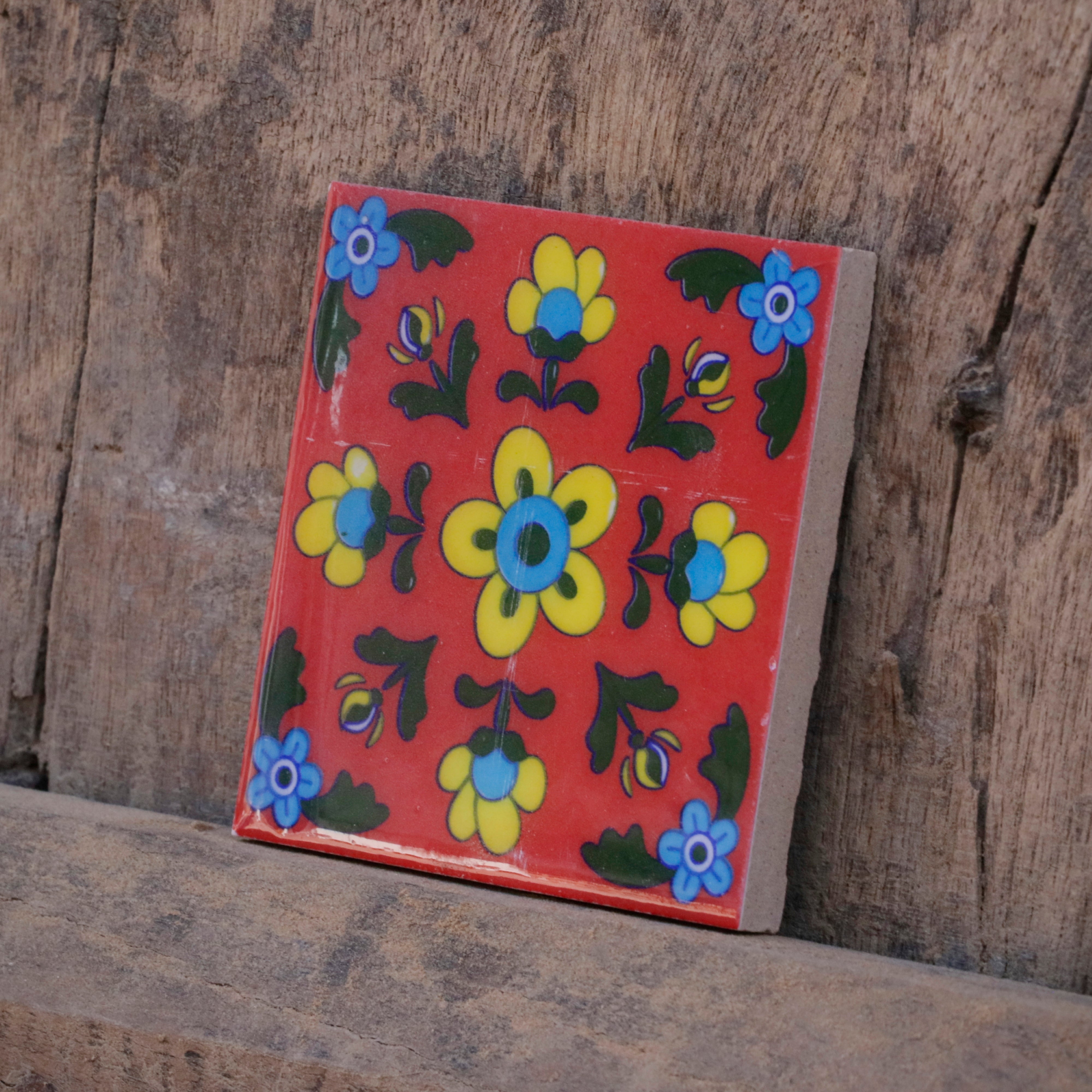 Traditional Reddish Flowere Finished Ceramic Square Tile Ceramic Tile