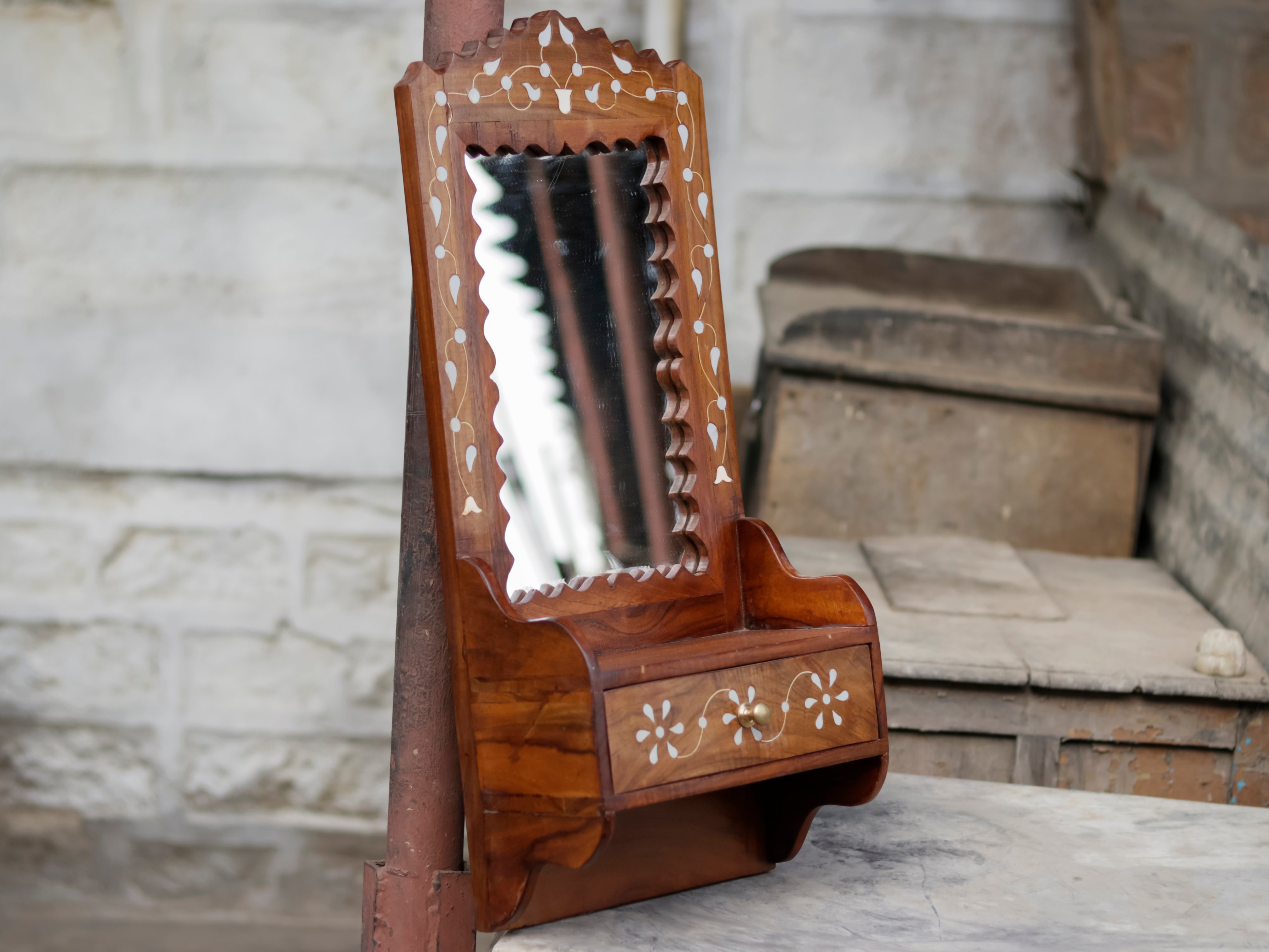 Heritage Classic Inlay Designed Wooden Handmade Wall Mirror Mirror