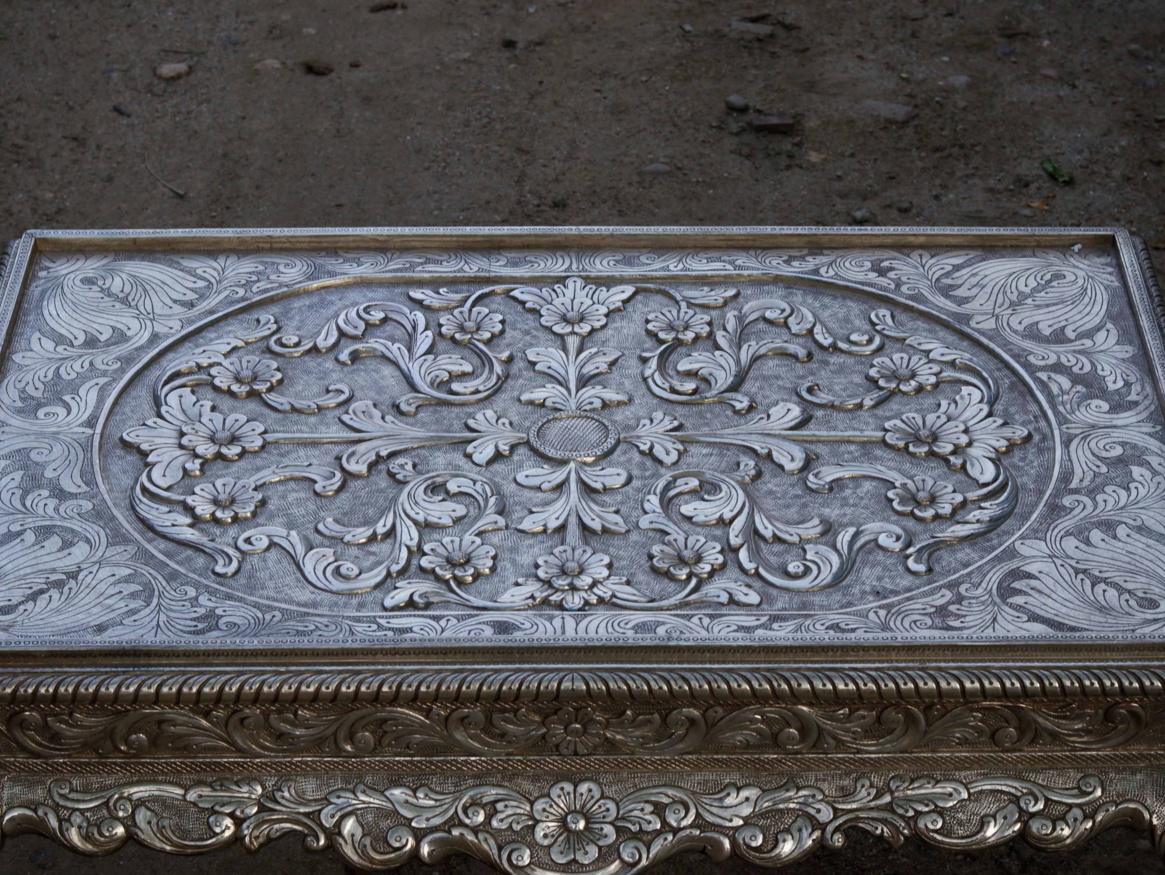 White Metal Fitted Intricate Carved Design Coffee Table Silver Finishing Coffee Table