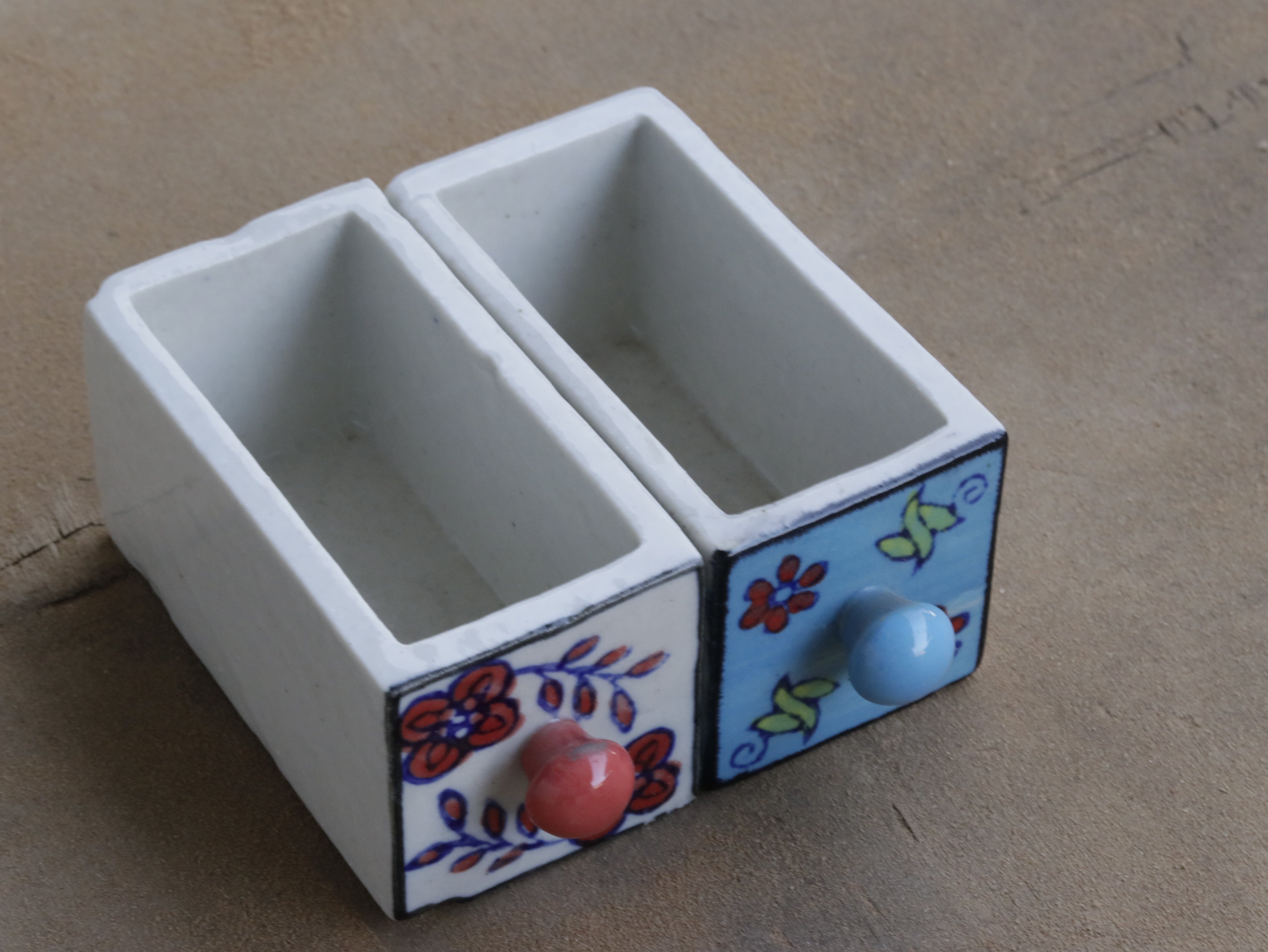 Unique Light Flower Designed Multispace Cramic Drawer Ceramic Drawers