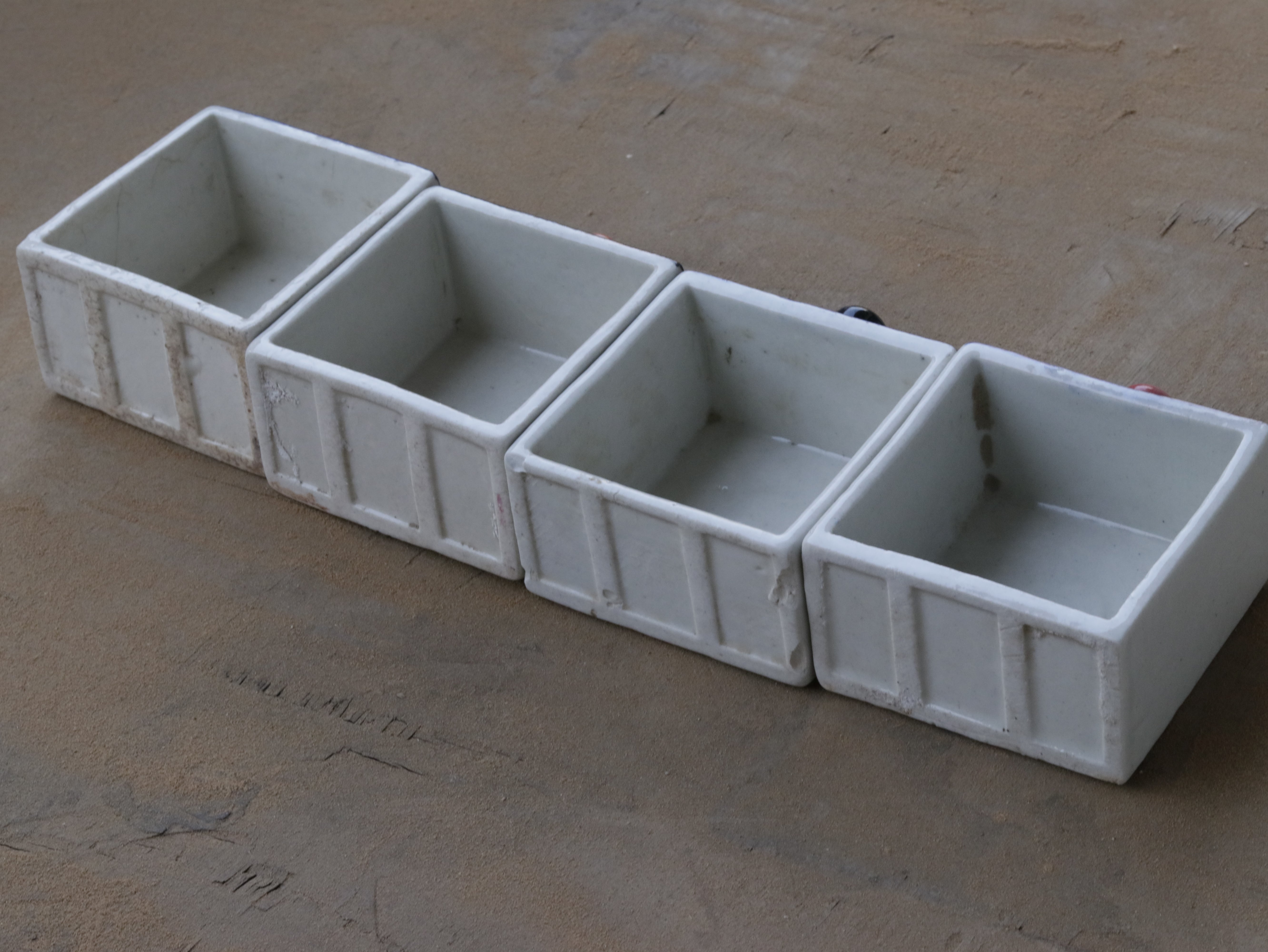 Montage Light Flower Finished Cermic Multispace Drawer set of 4 Ceramic Drawers