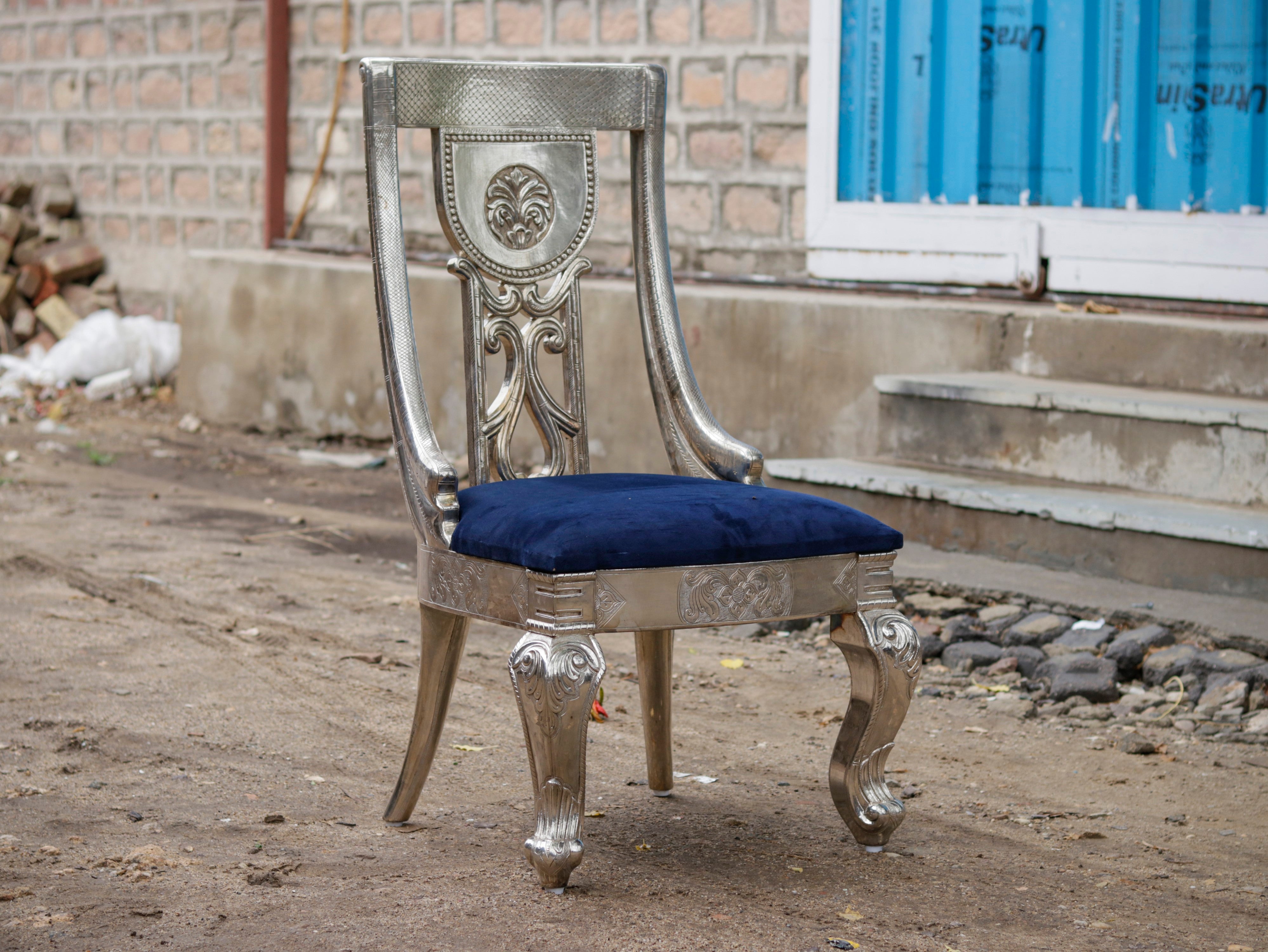 White metal Fitted royal Maharaja Chair Silver Finishing Sofa