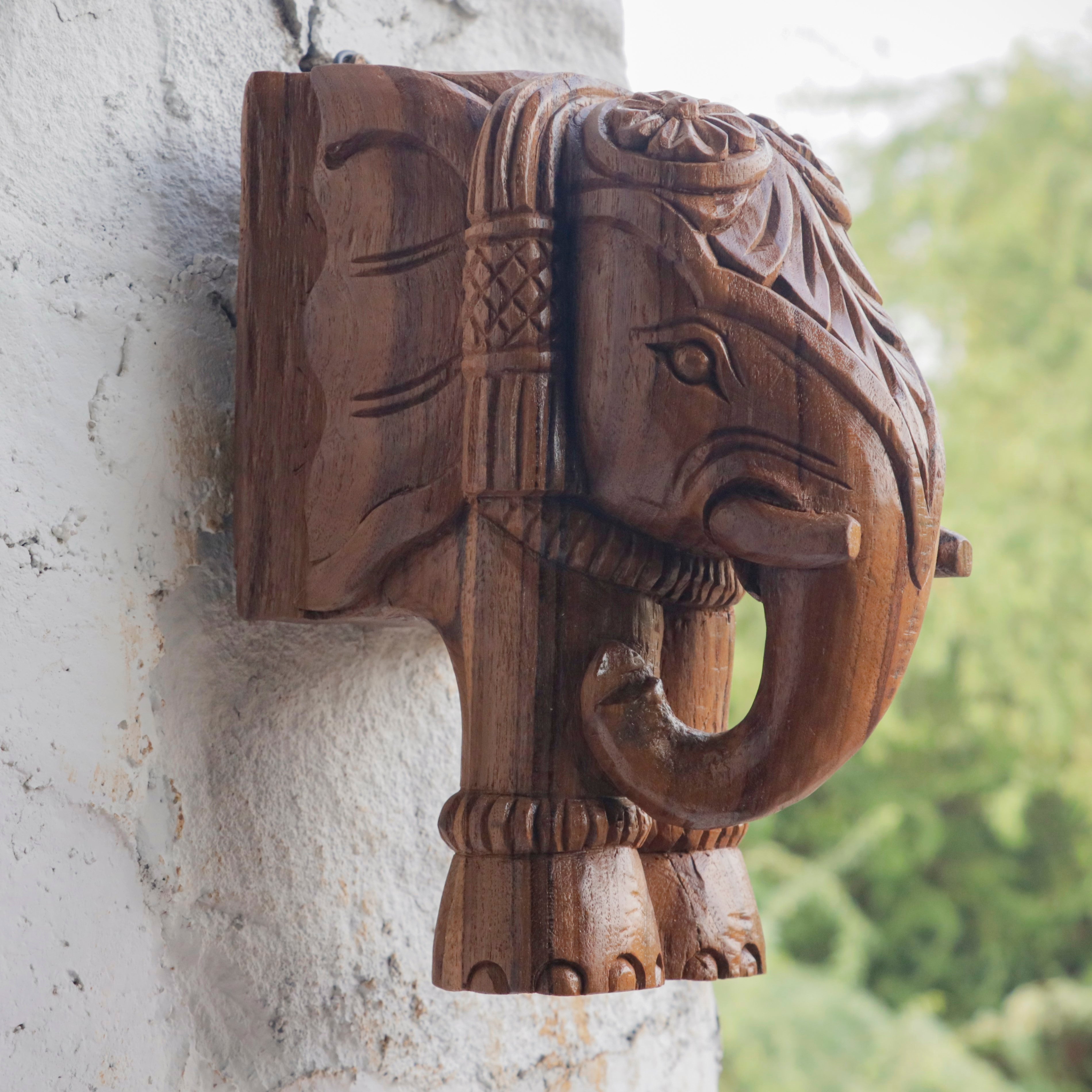 Beautiful Elephant Head Handmade Wooden Door Bracket Door Bracket