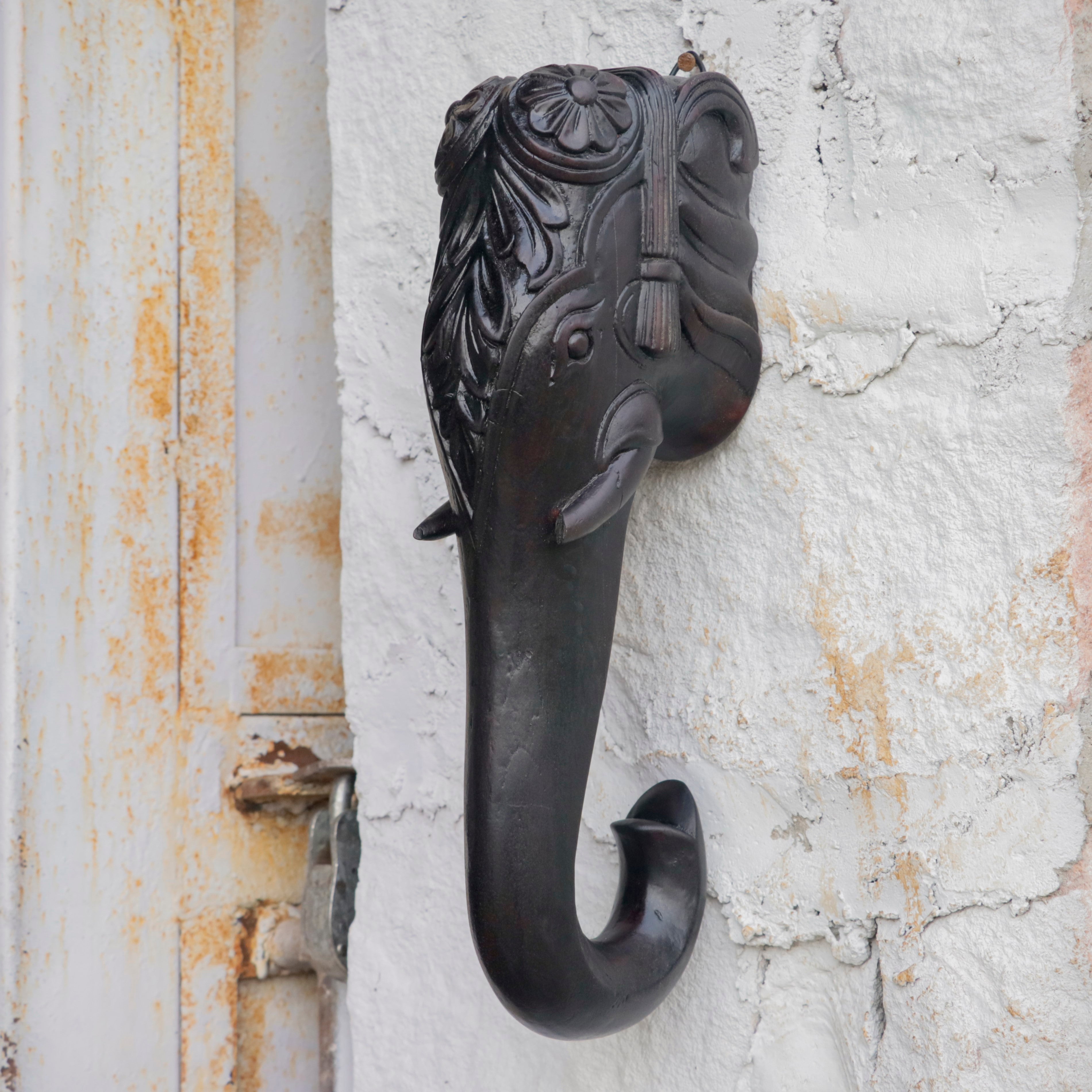 Wooden Royal Elephant Trunk Door Decor Door Bracket