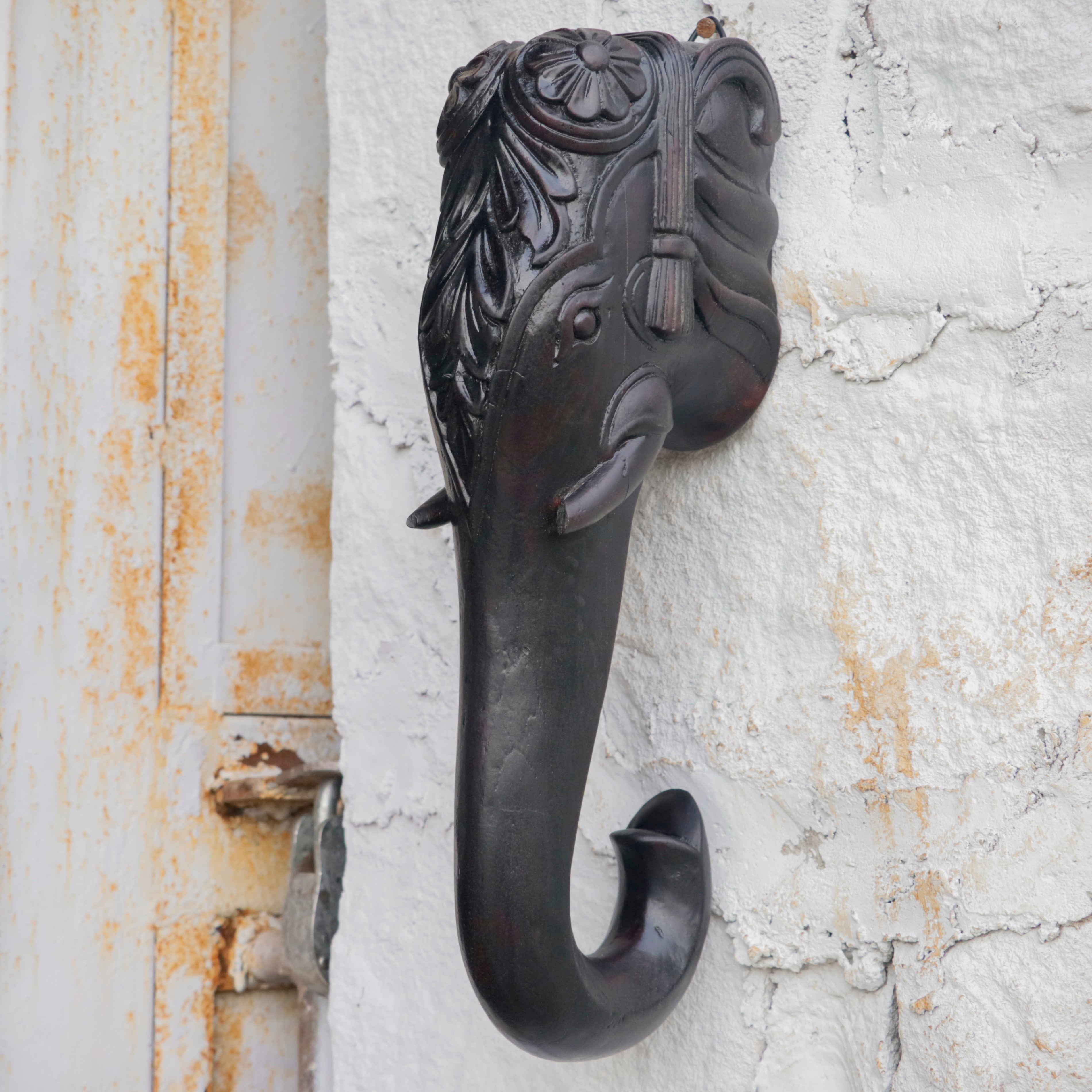 Wooden Royal Elephant Trunk Door Decor Door Bracket