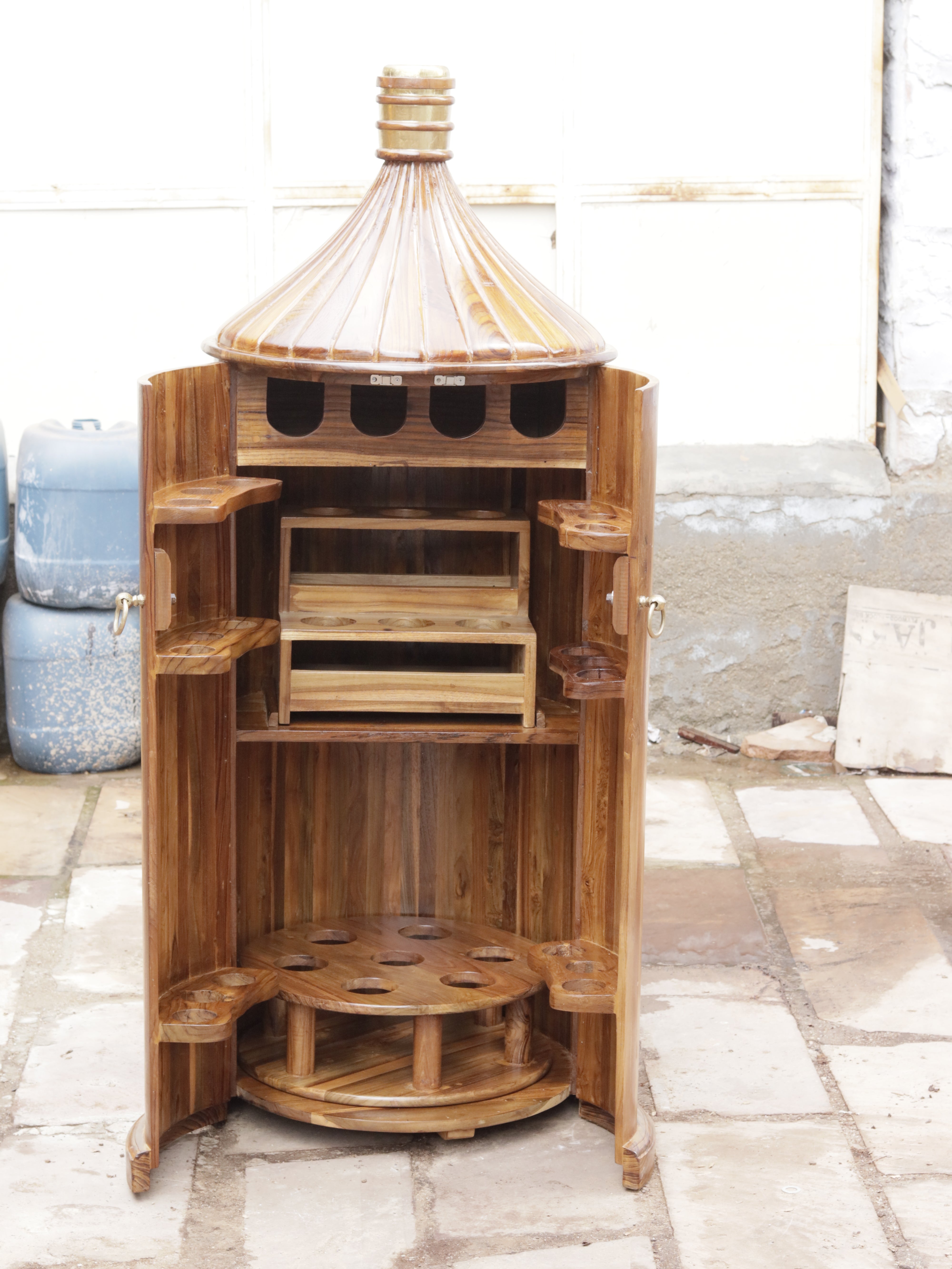 Melodious Plain Natural Brown Finished Wooden Handmade Bar Cabinet Bar Cabinet