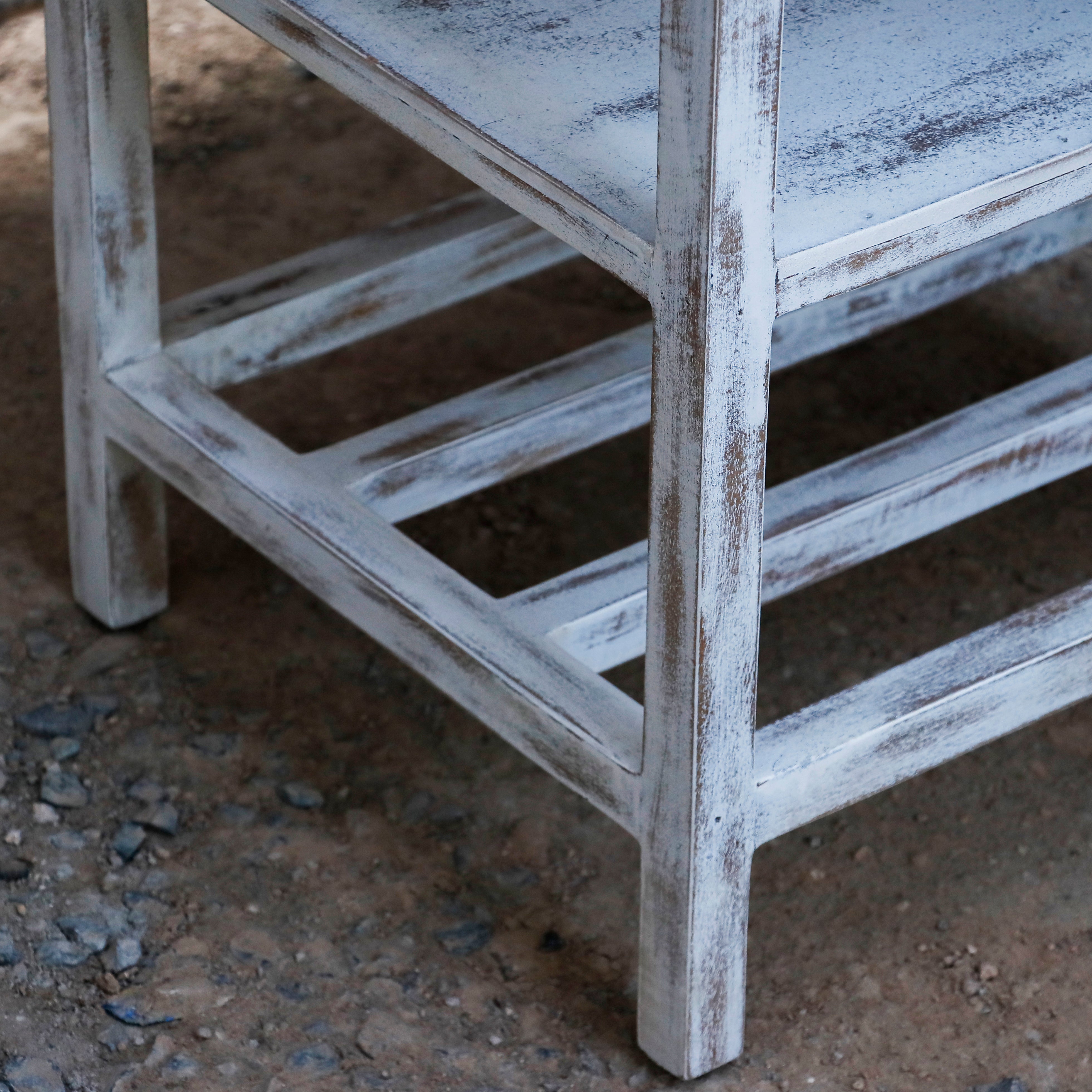 Elegant Premium White Distressed Handmade Accacia Wooden End Table for Home End Table