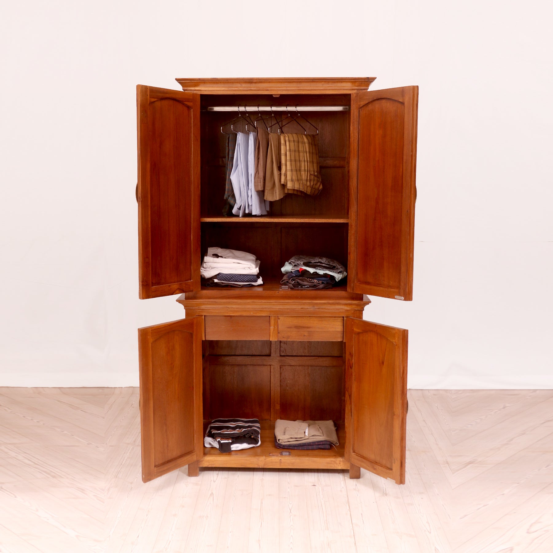 Classic 2-Part Wooden Wardrobe Wardrobe