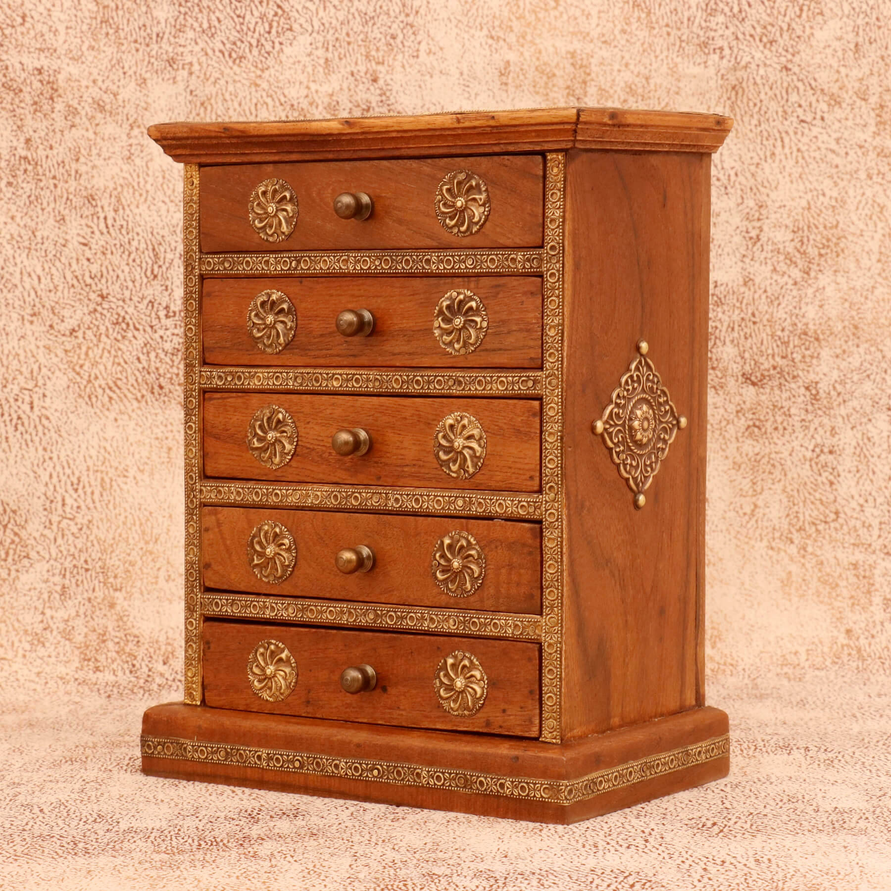 Diamond Tiered Drawers Chest (Natural Tone) Desk Organizer