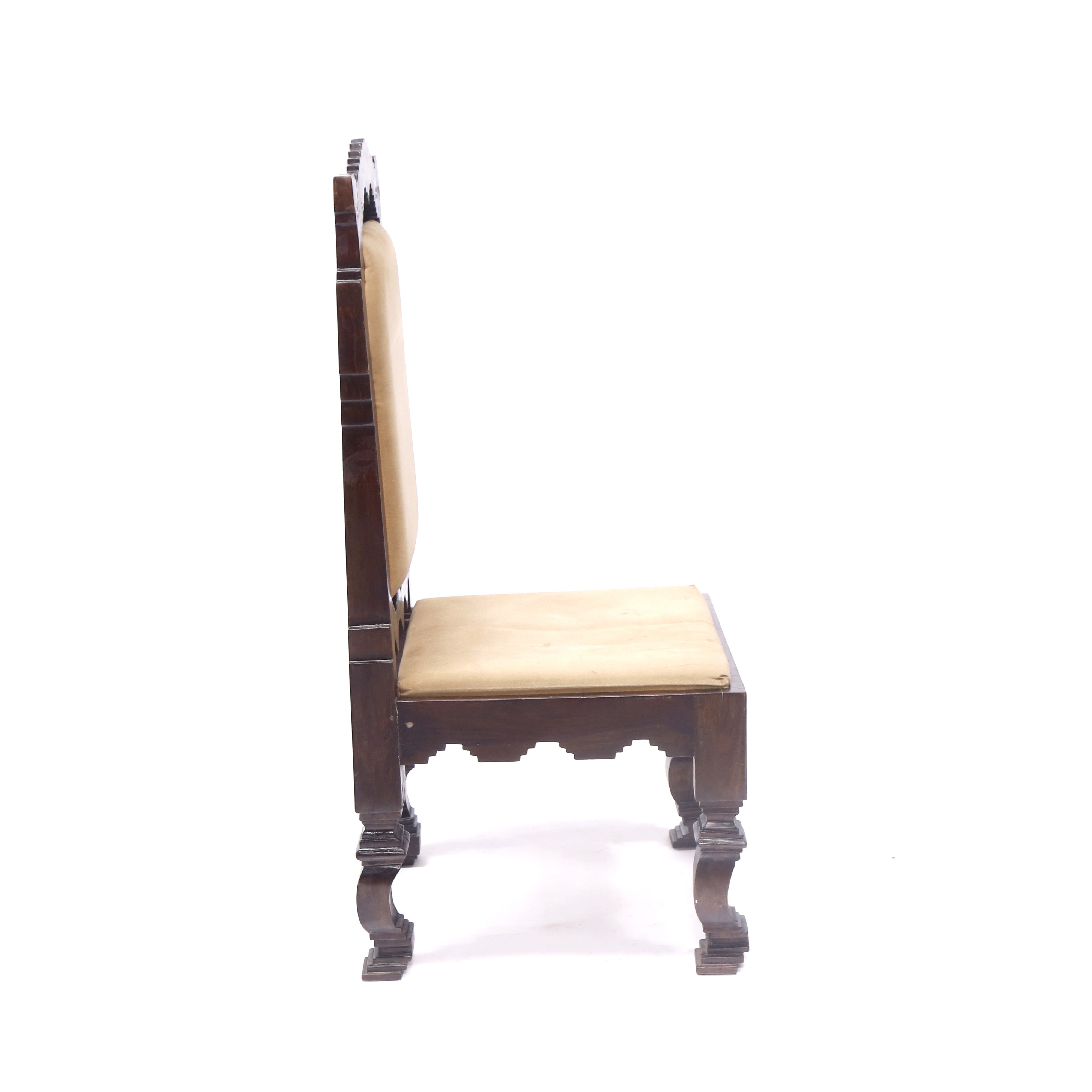 Simple Mystify Chair Dining Chair