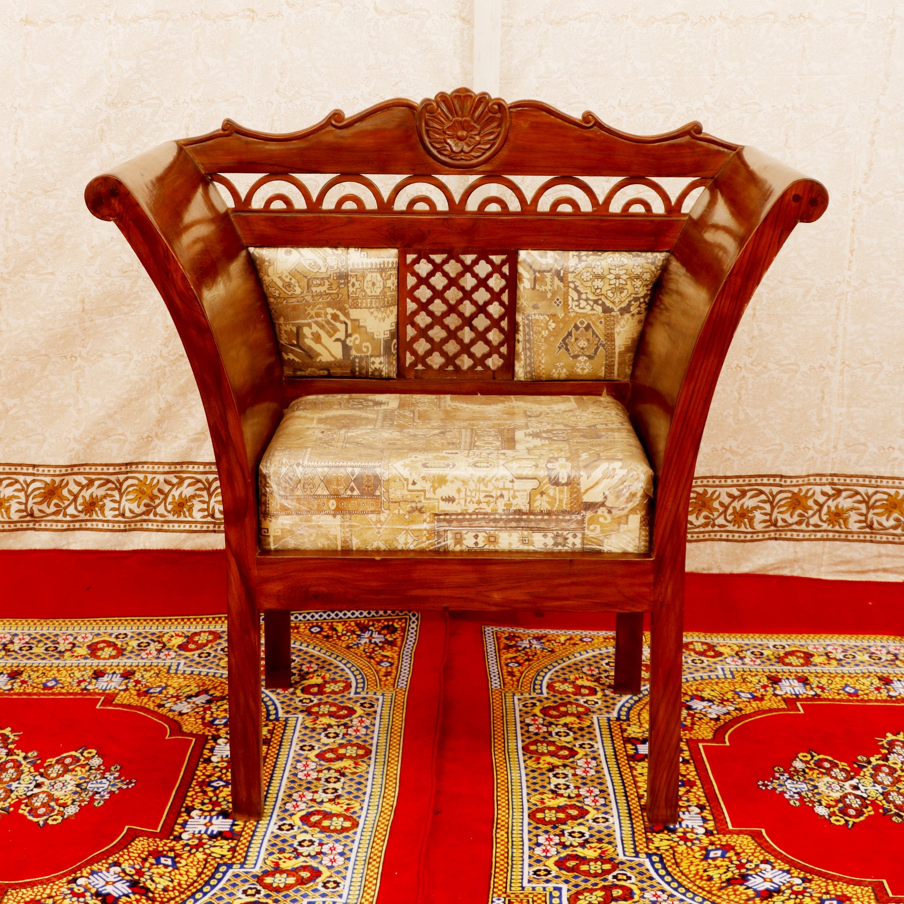 Aesthetic Single Seater Sofa Sofa