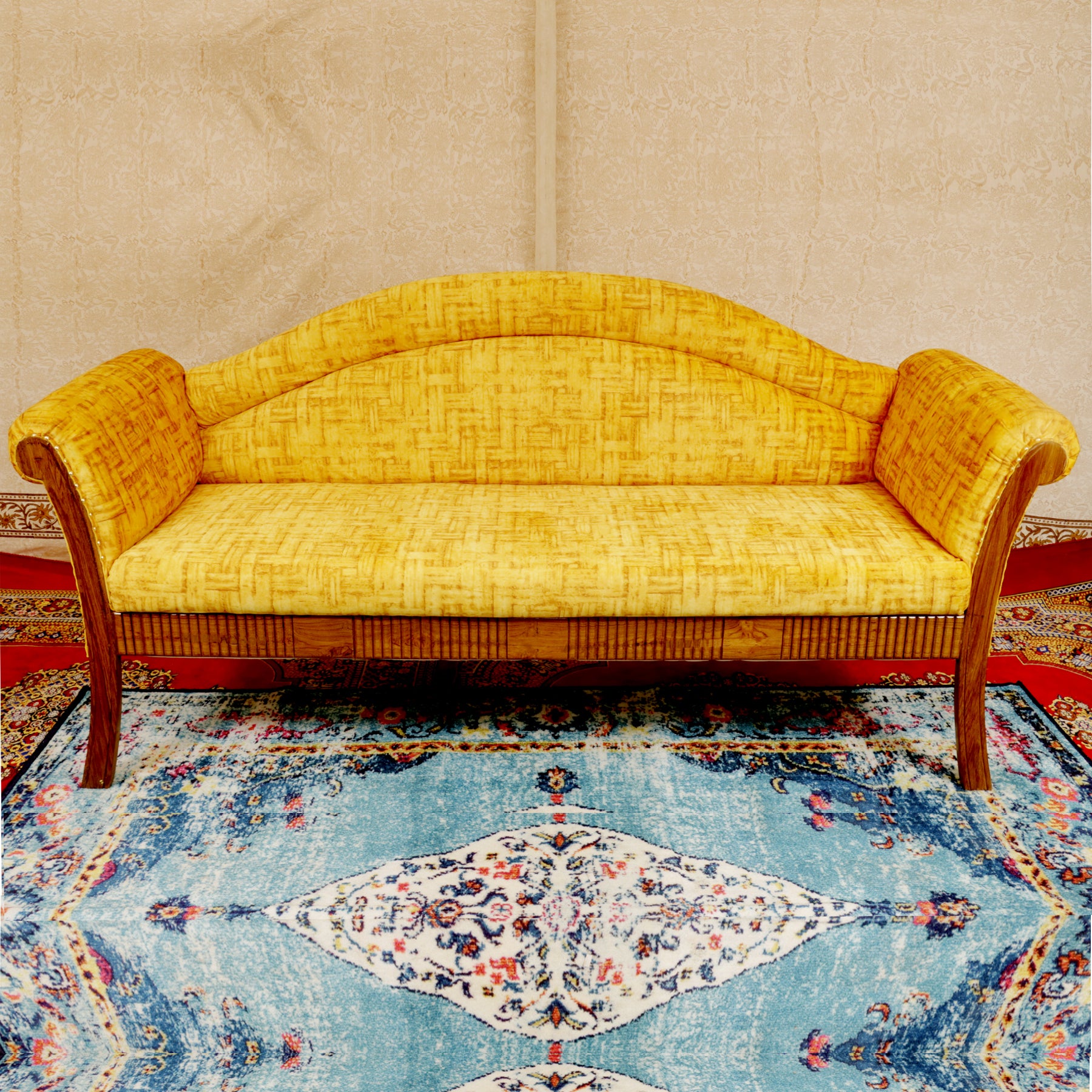 Traditional yellow upholstered 3 Seater Sofa Sofa