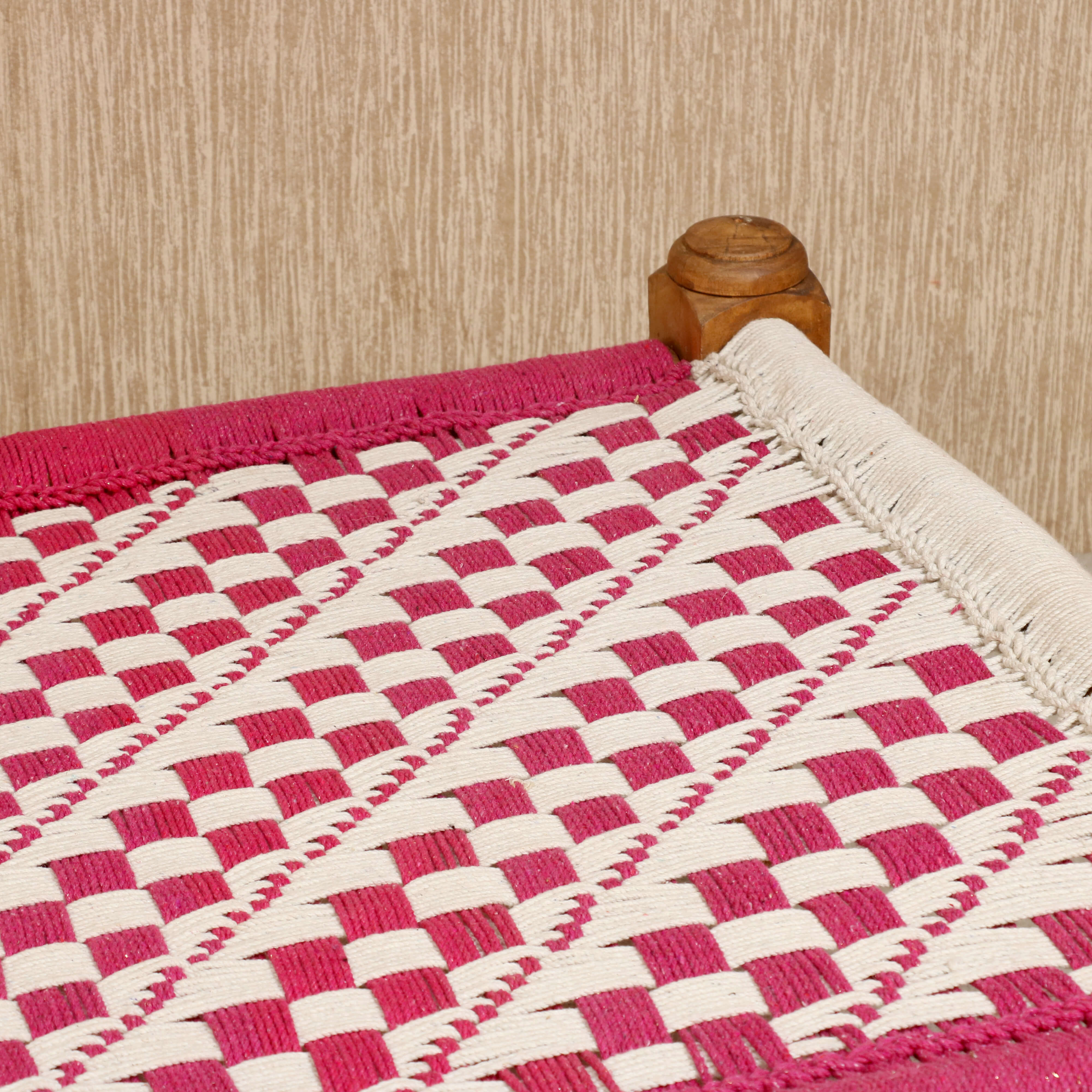 Traditional Wooden Day Bed Daybed