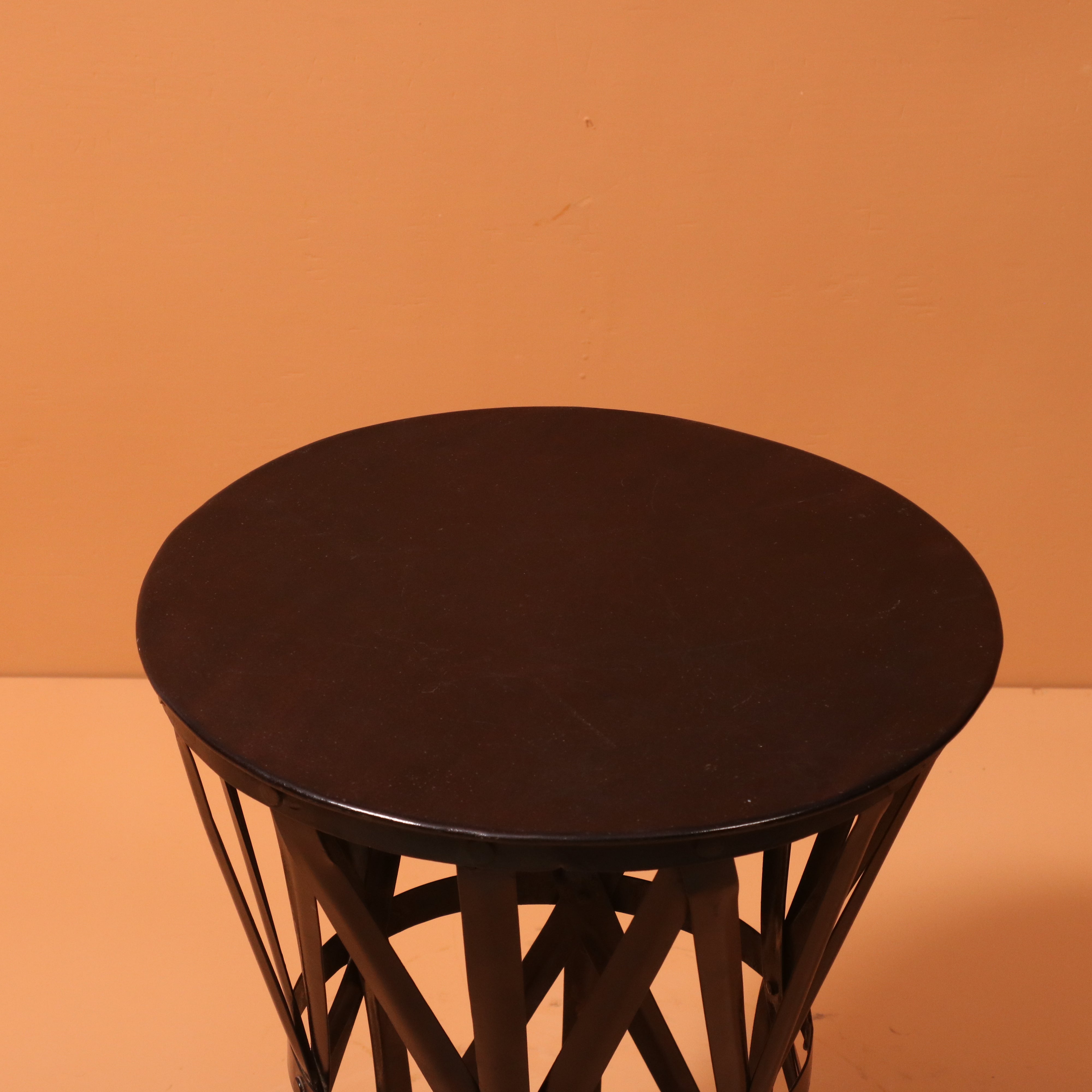 Metallic Drum Stool Stool
