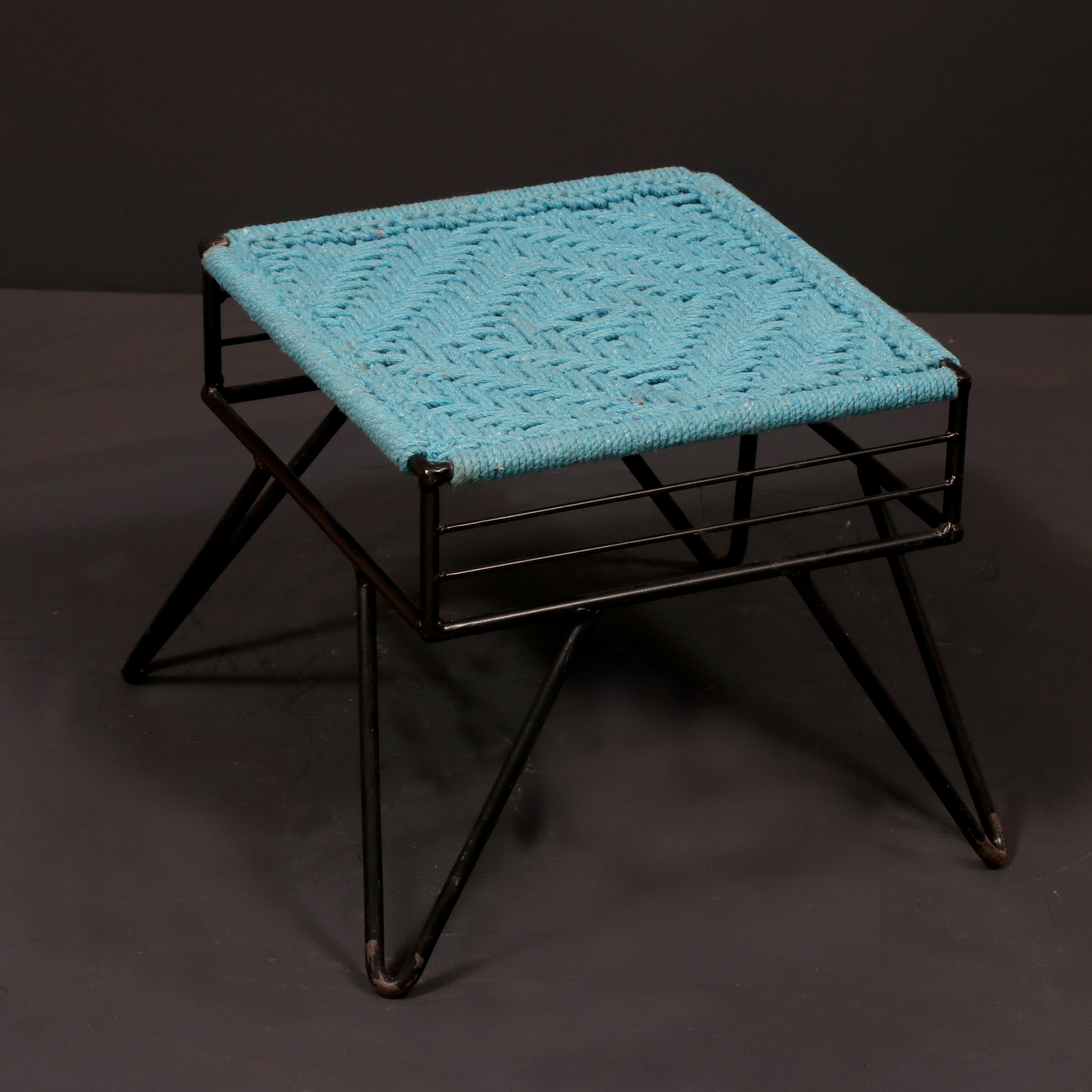 Woven Iron Stool Stool