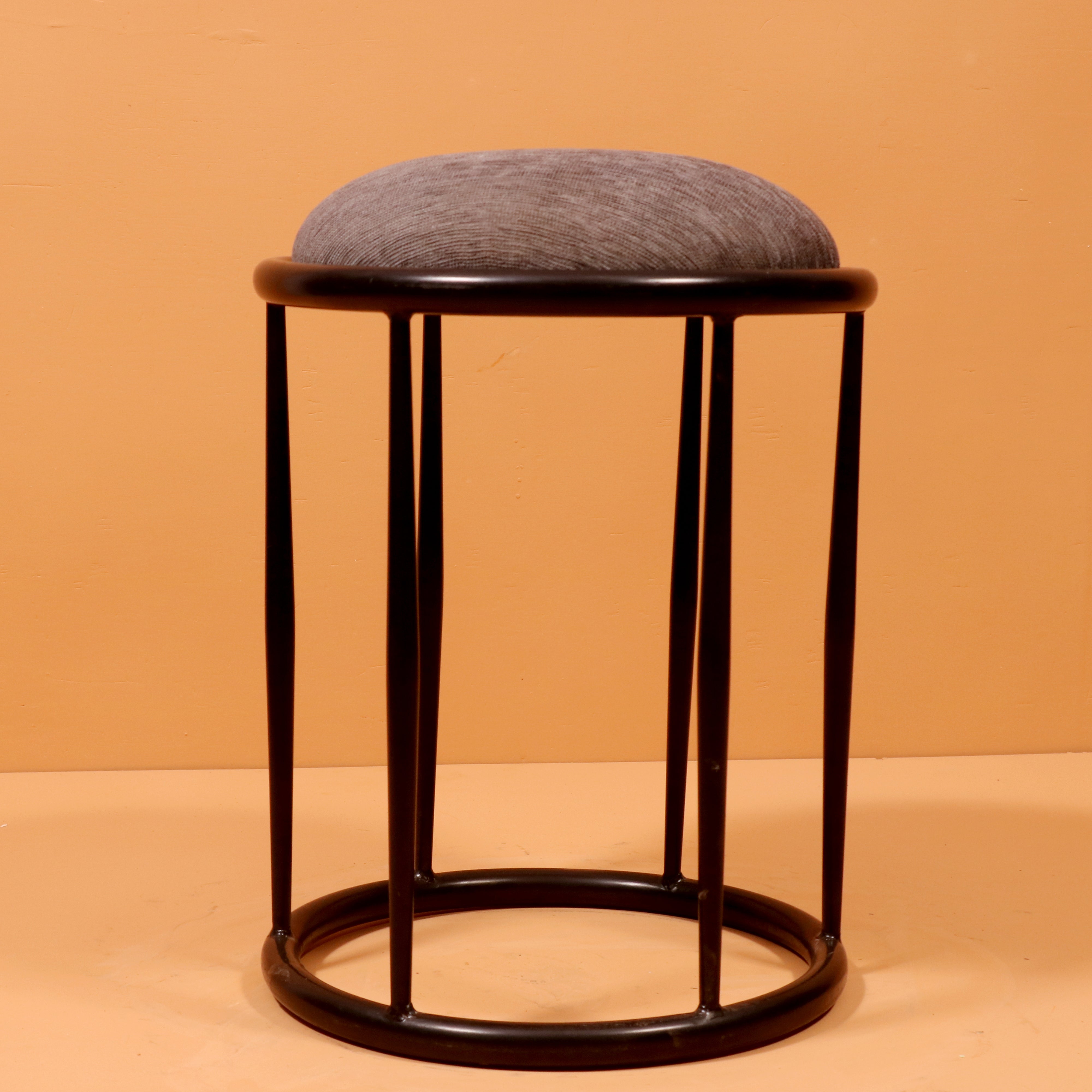 Rounded Metal Pillar Story Stool