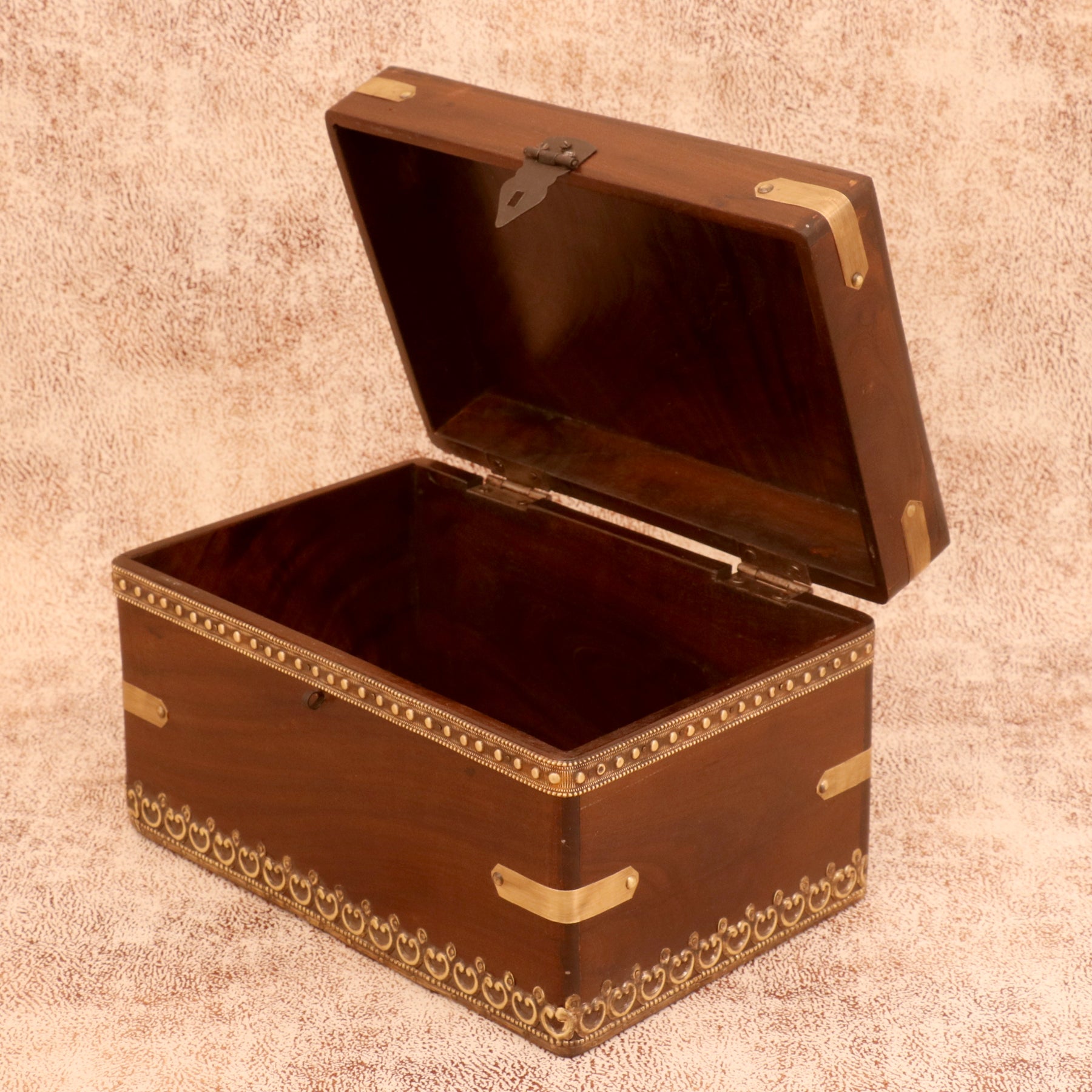 Wooden Lofty Boxes Wooden Box