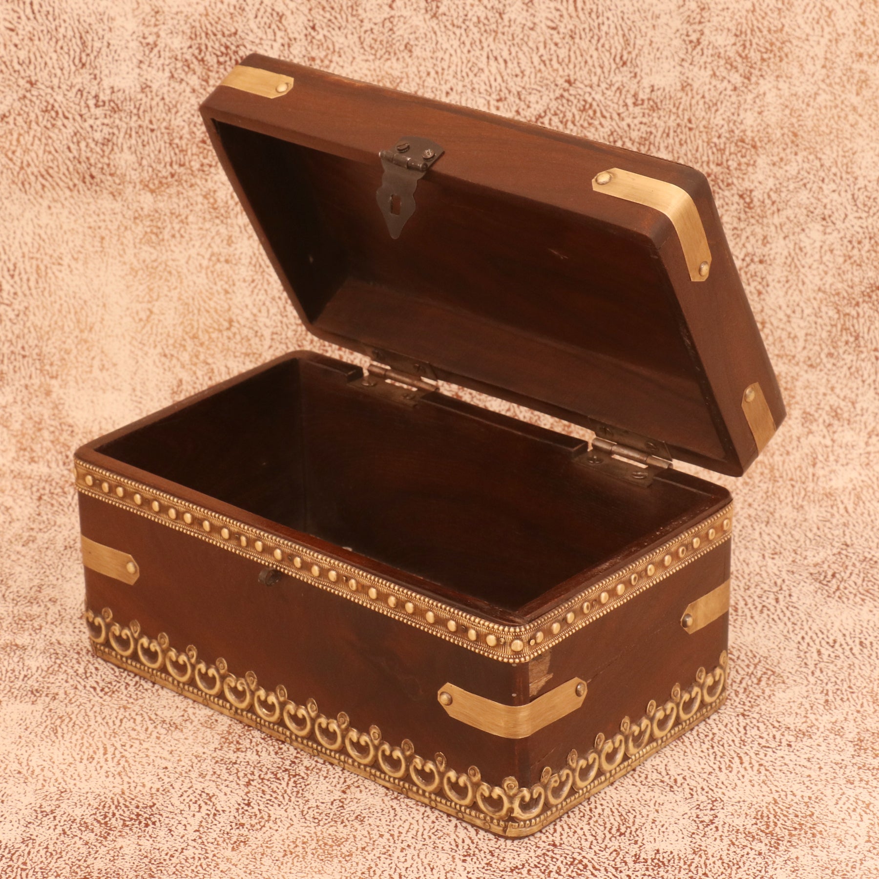 Wooden Lofty Boxes Wooden Box