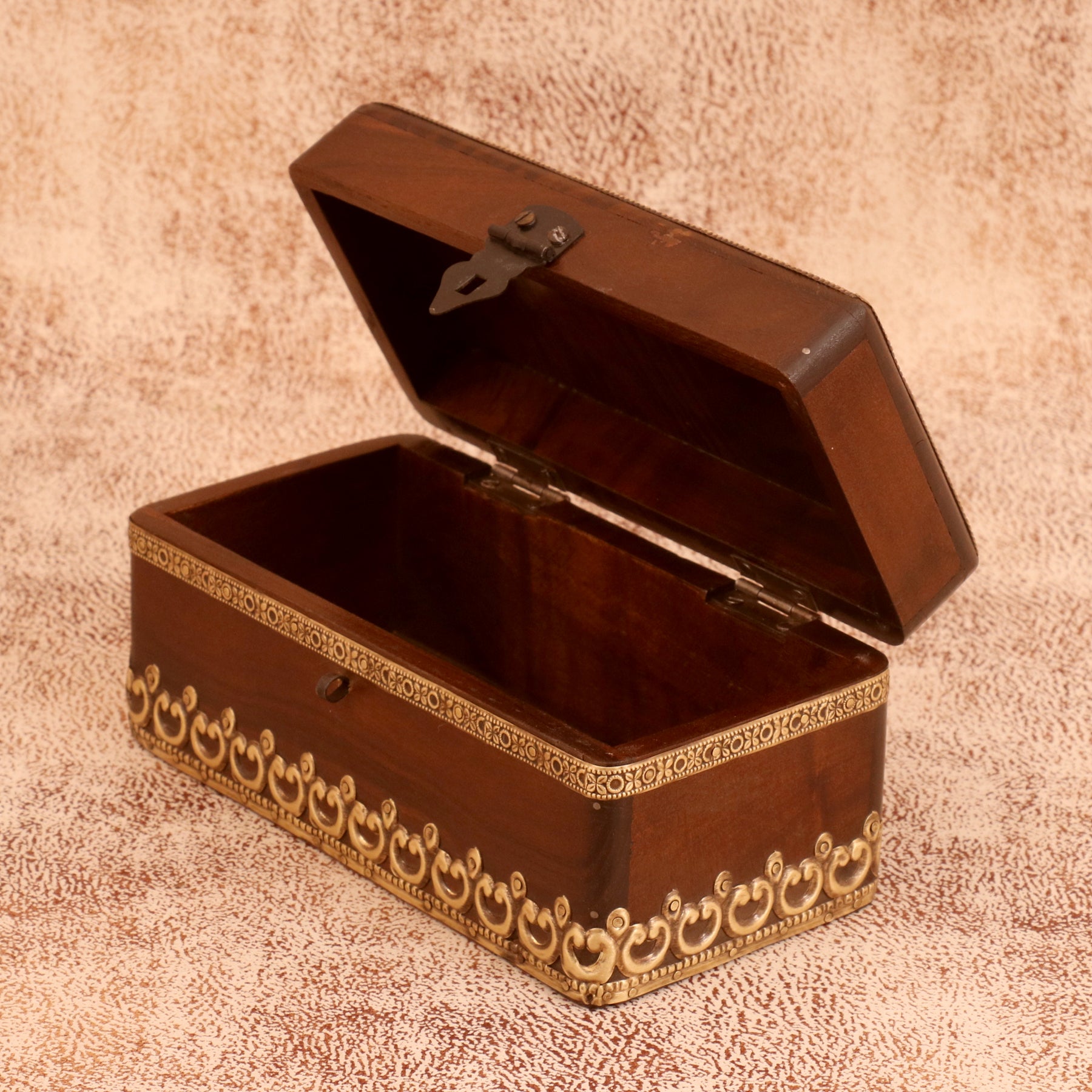 Wooden Lofty Boxes Wooden Box