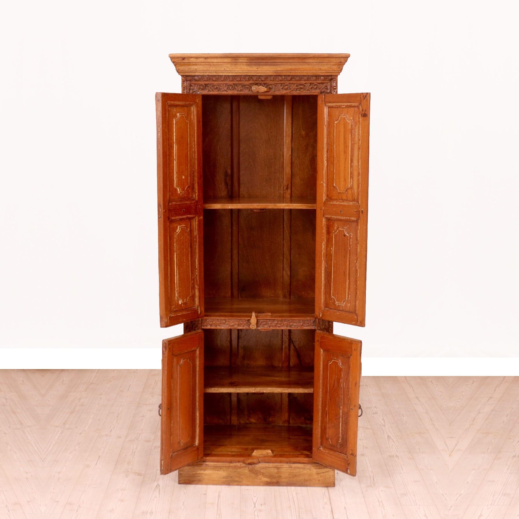 Antiquated Four Door Cupboard Wardrobe