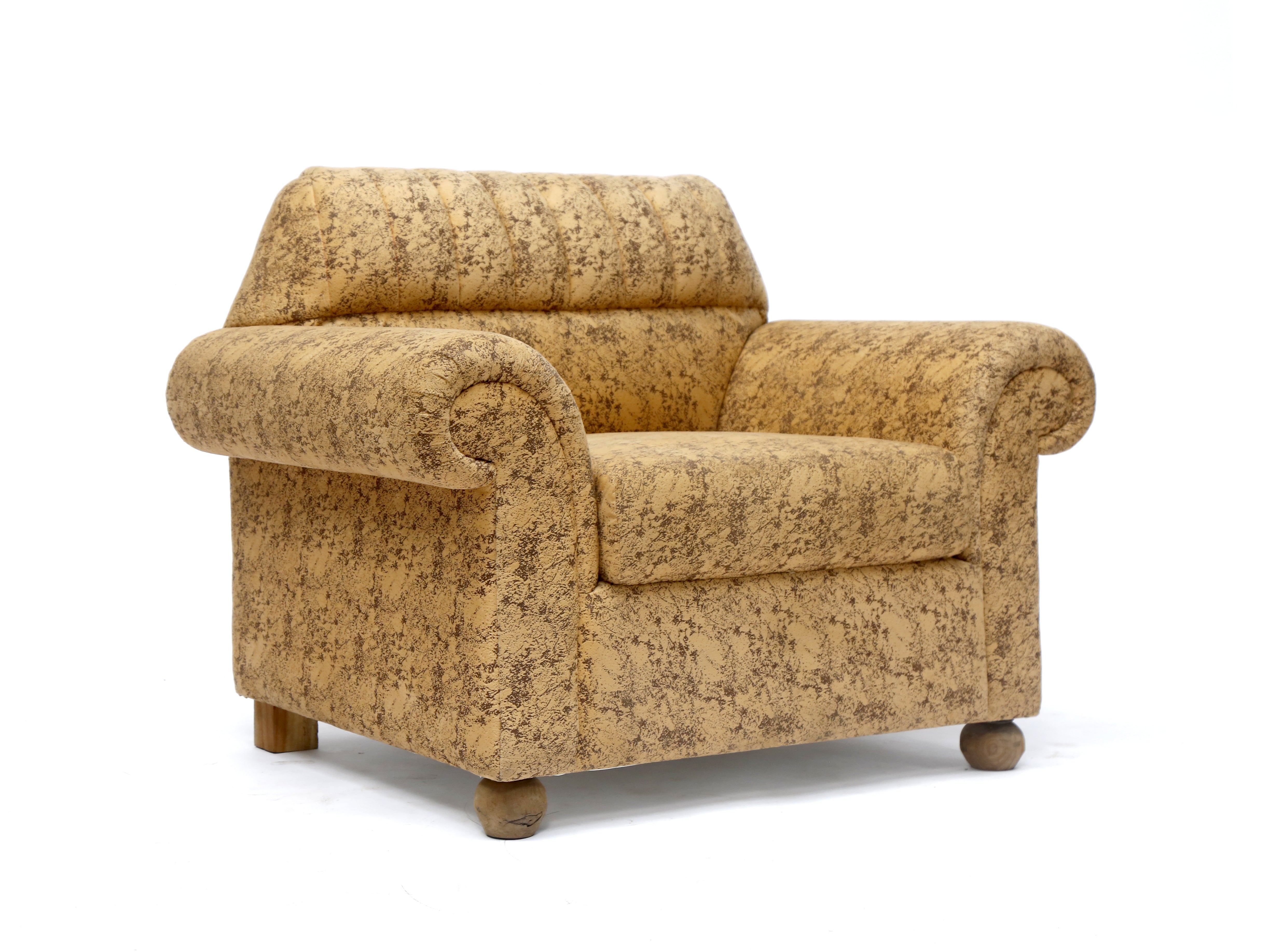 Simple Single Seater Couch Sofa