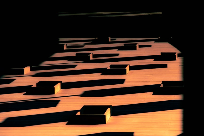 A Quick Look at the Difference Between Plywood and Engineered Wood
