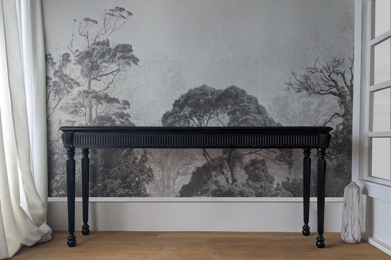 Sophisticated Black Console Table with Fluted Frieze and Turned Legs Console Table