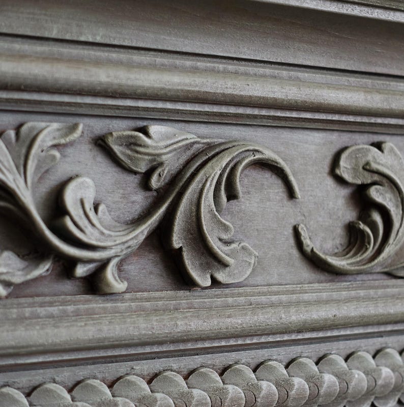 Ornate Sage Green Console Table - Hand-Carved French Provincial Design Console Table