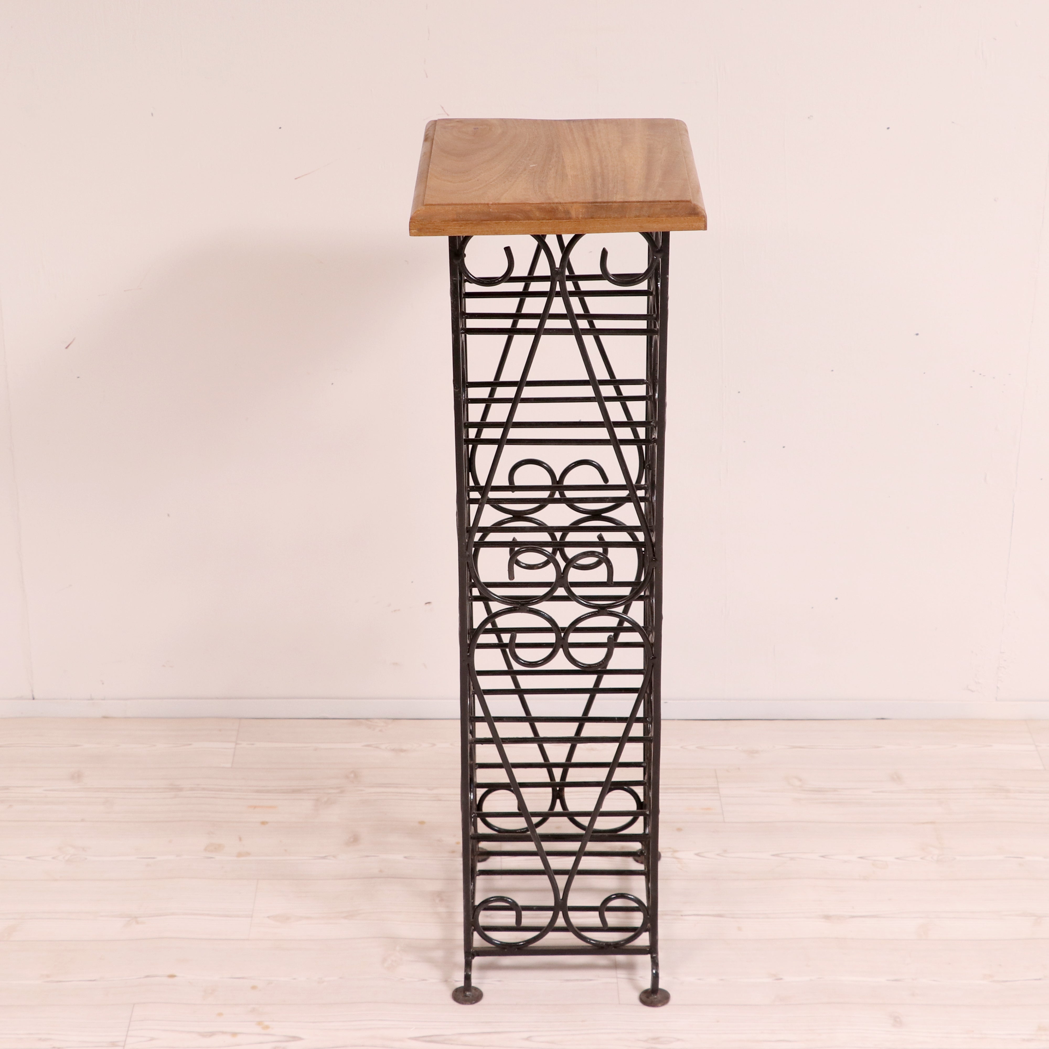 Metallic base with wooden top 14 bottles Bar Rack Bar Table