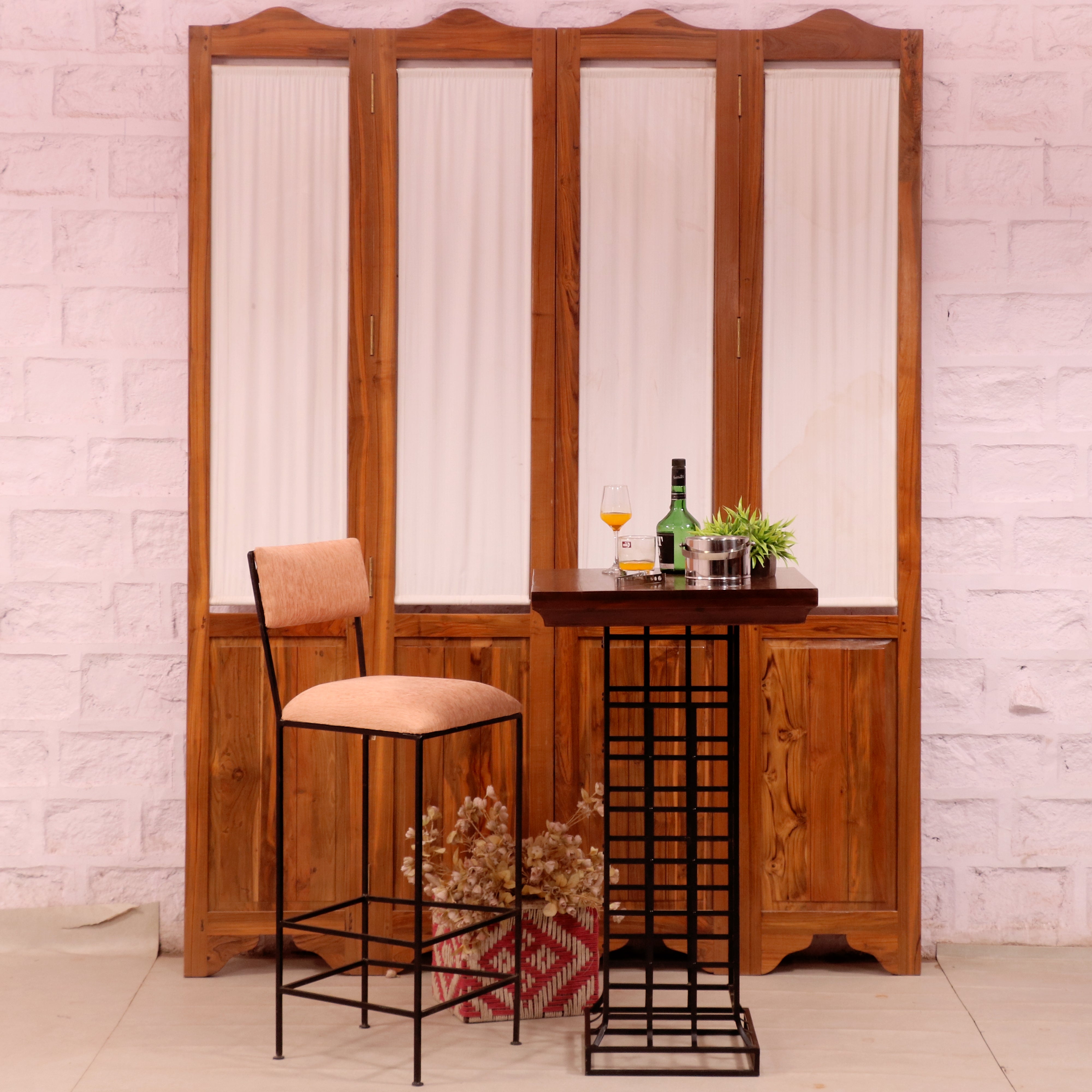 Metal Criss Cross Table Bar Table