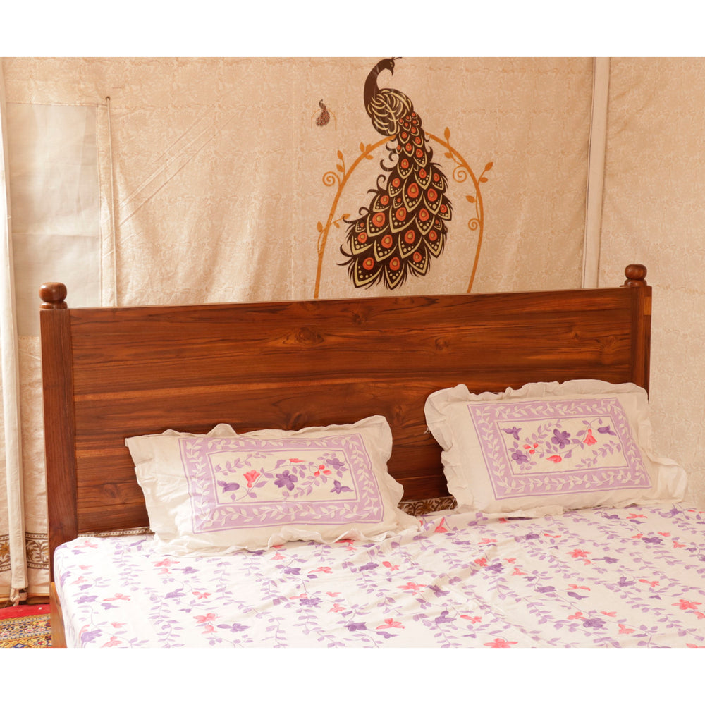 Wooden Natural Tone Classical Bed
