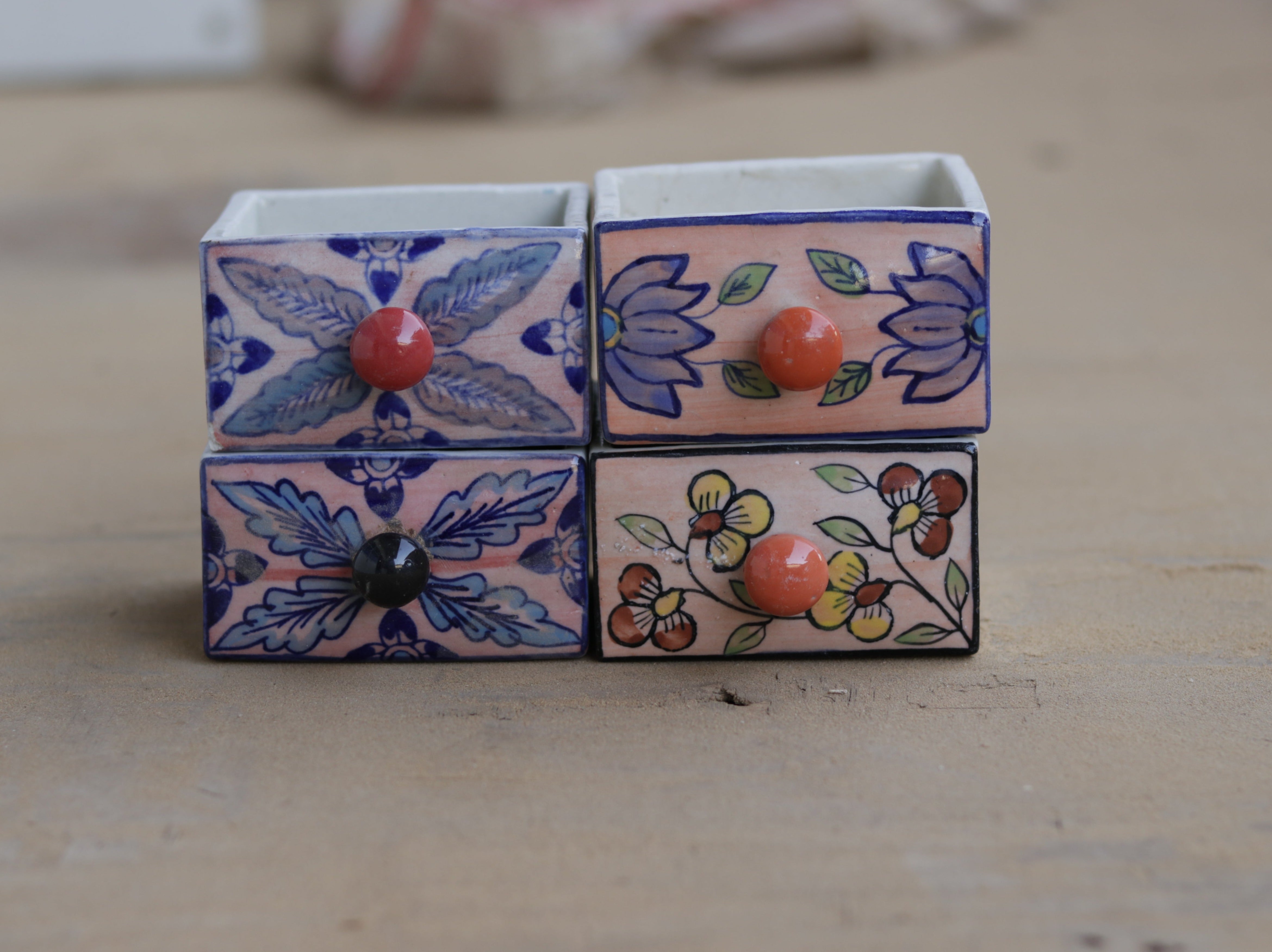 Montage Light Flower Finished Cermic Multispace Drawer set of 4 Ceramic Drawers