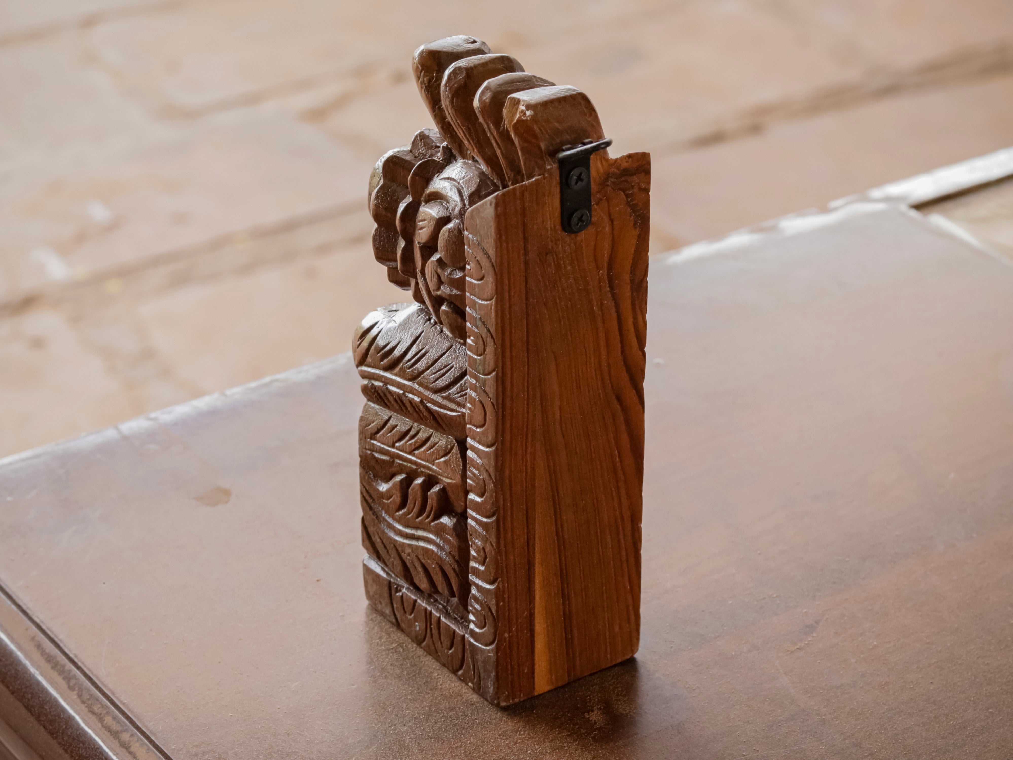 Wooden classical traditional door bracket Door Bracket