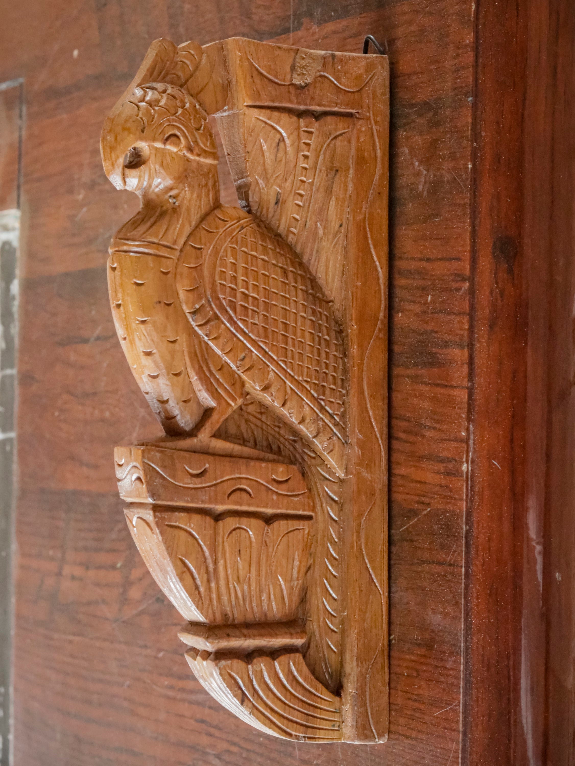 Wooden Simple carved Bird Door Bracket Door Bracket