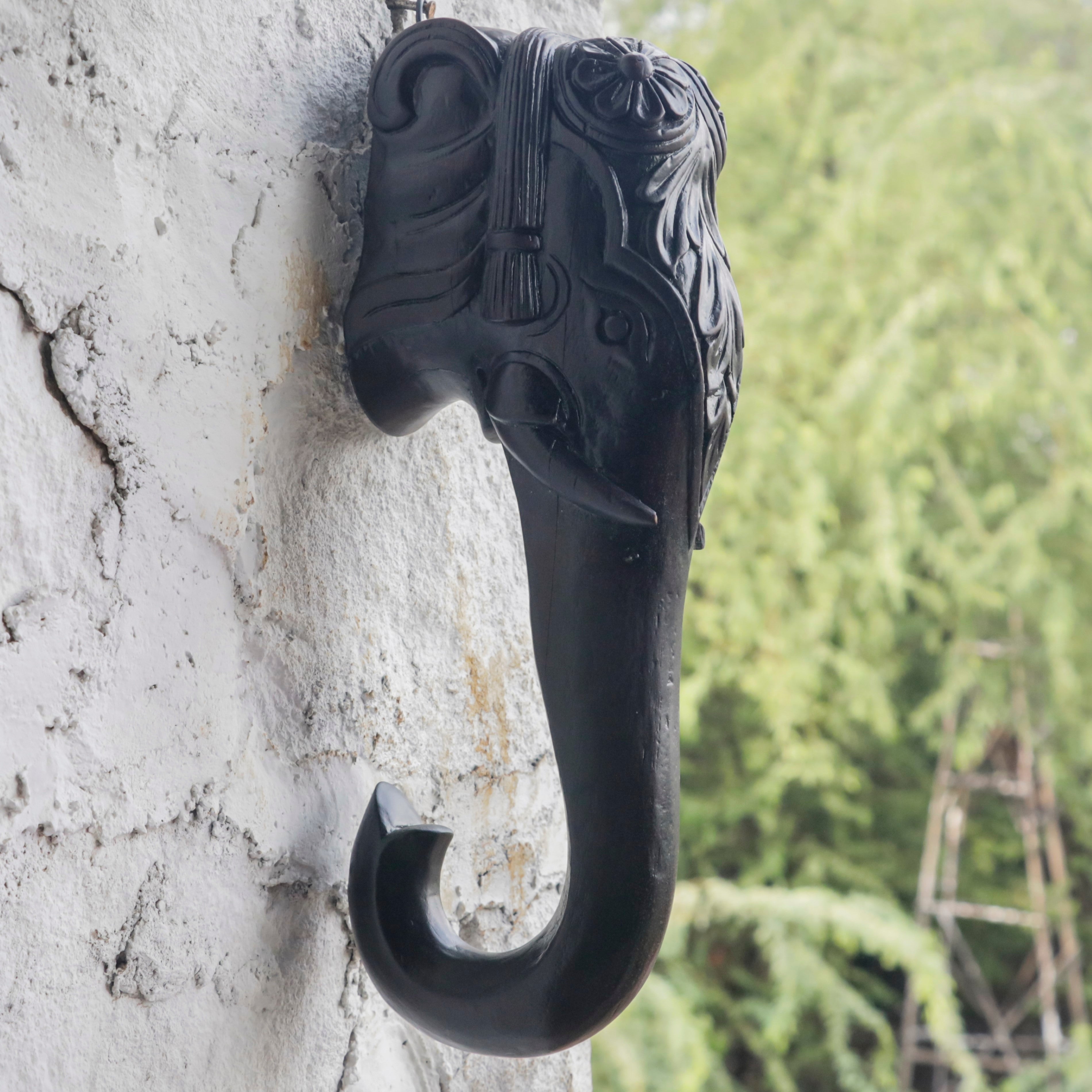 Wooden Royal Elephant Trunk Door Decor Door Bracket