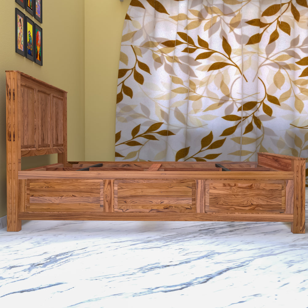 Designer Bed in natural polish