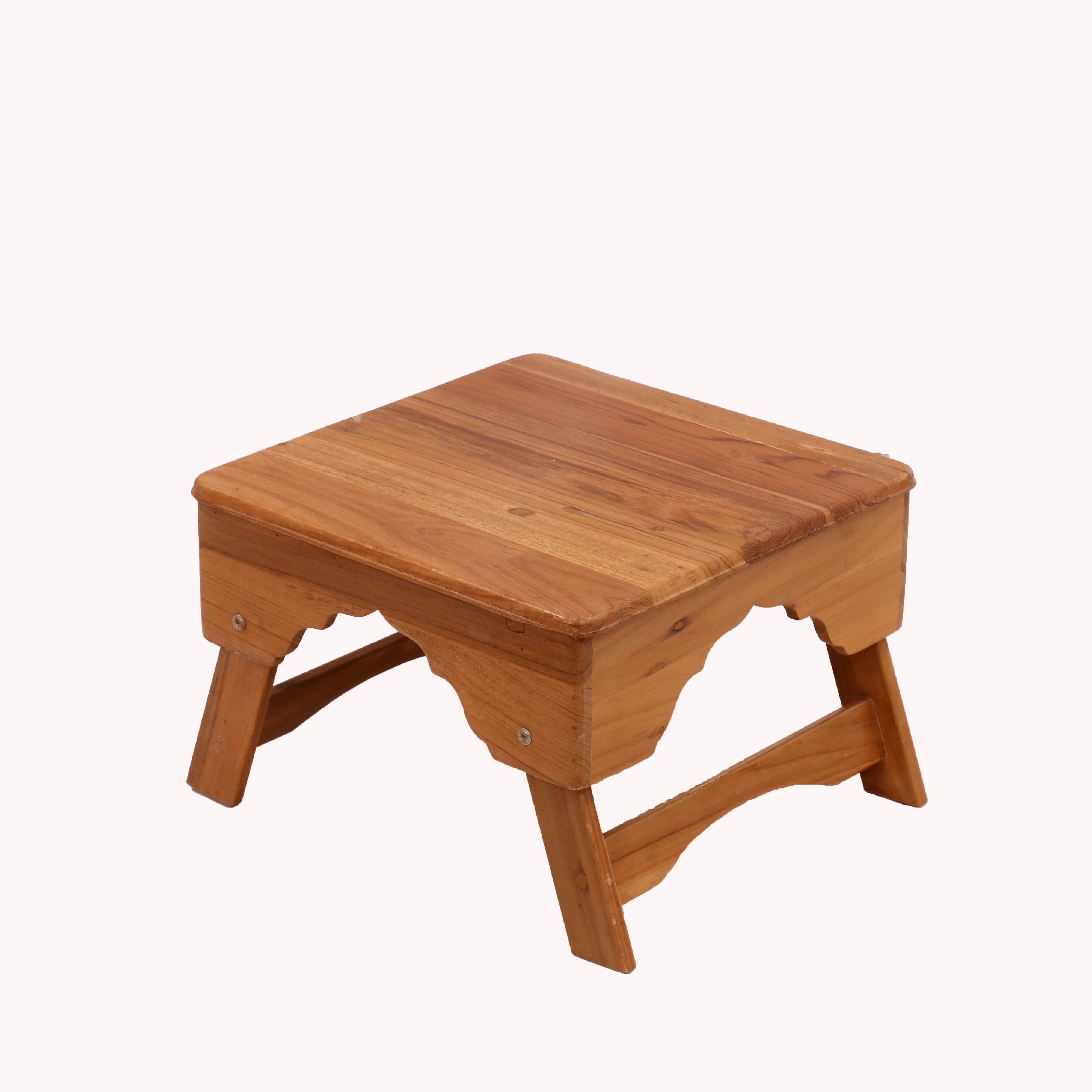 Low Fashionable Stool Lapdesk