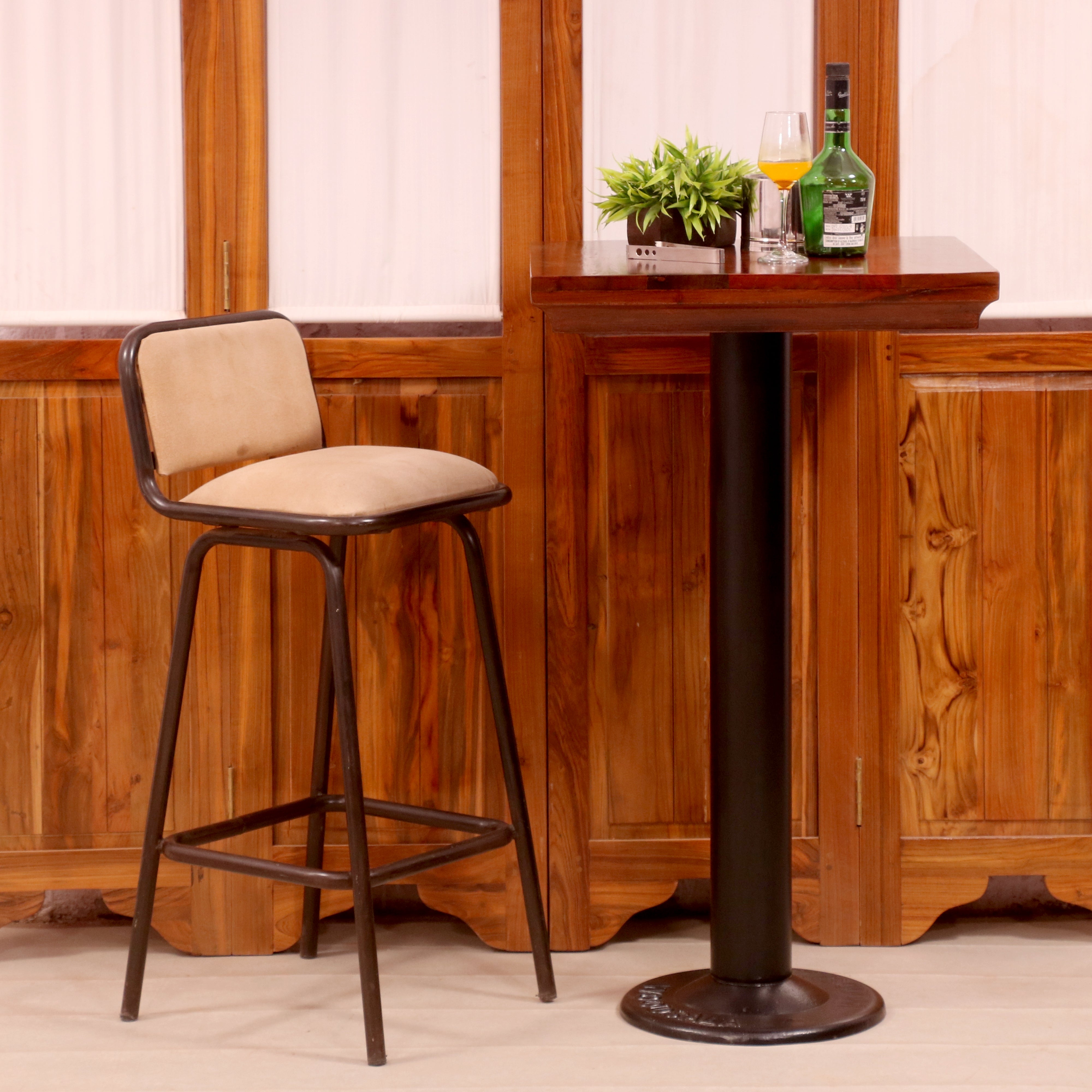 Classic Upholstered Traditional Handmade Wooden Bar Chair Bar Chair